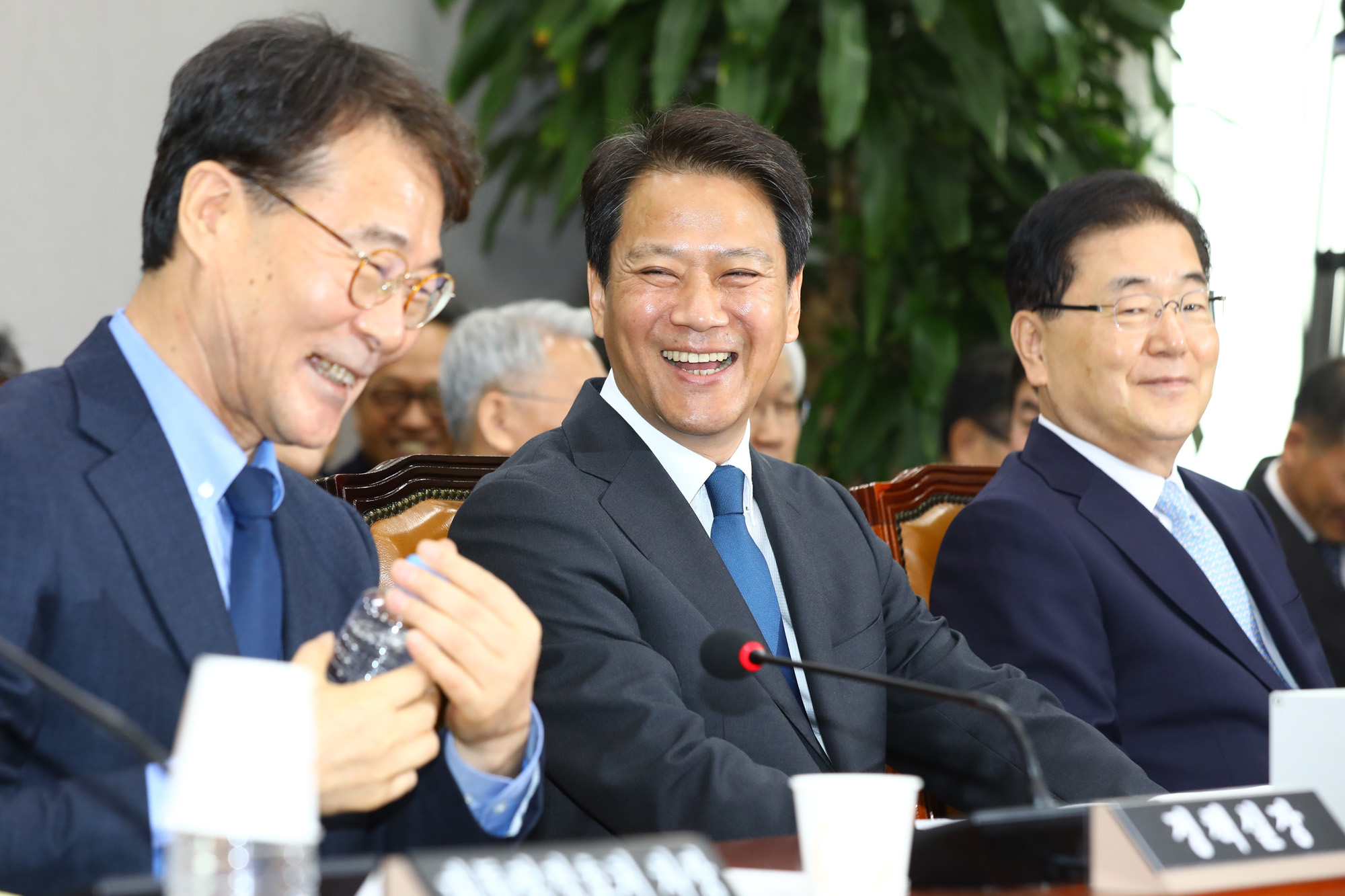 정치;국회운영위원회;청와대국정감사;임종석비서실장