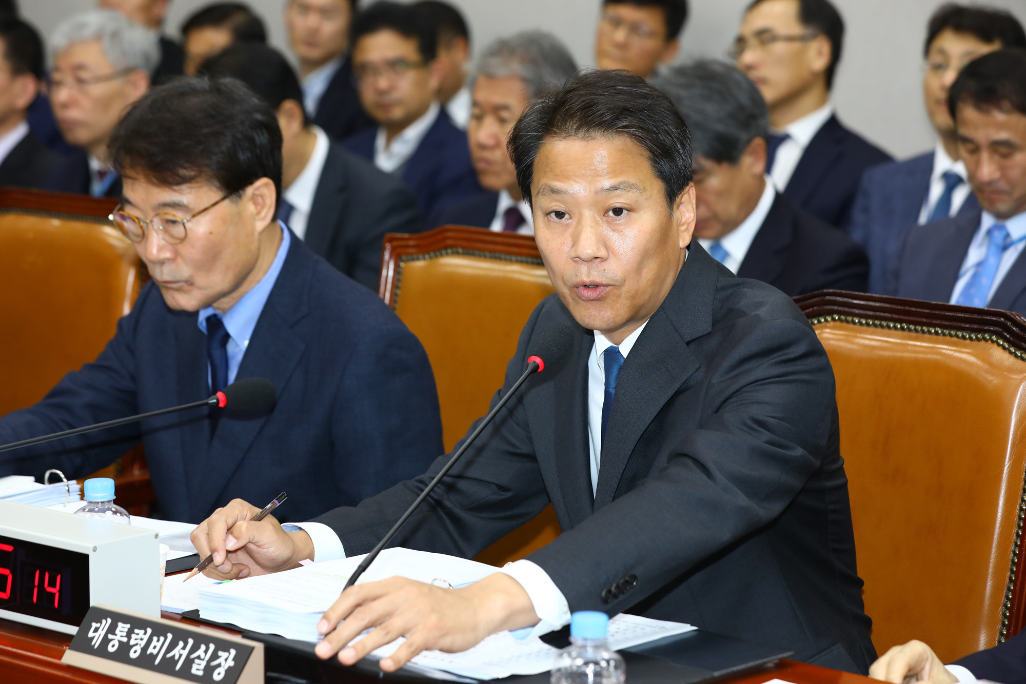 정치;국회운영위원회;청와대국정감사;임종석비서실장