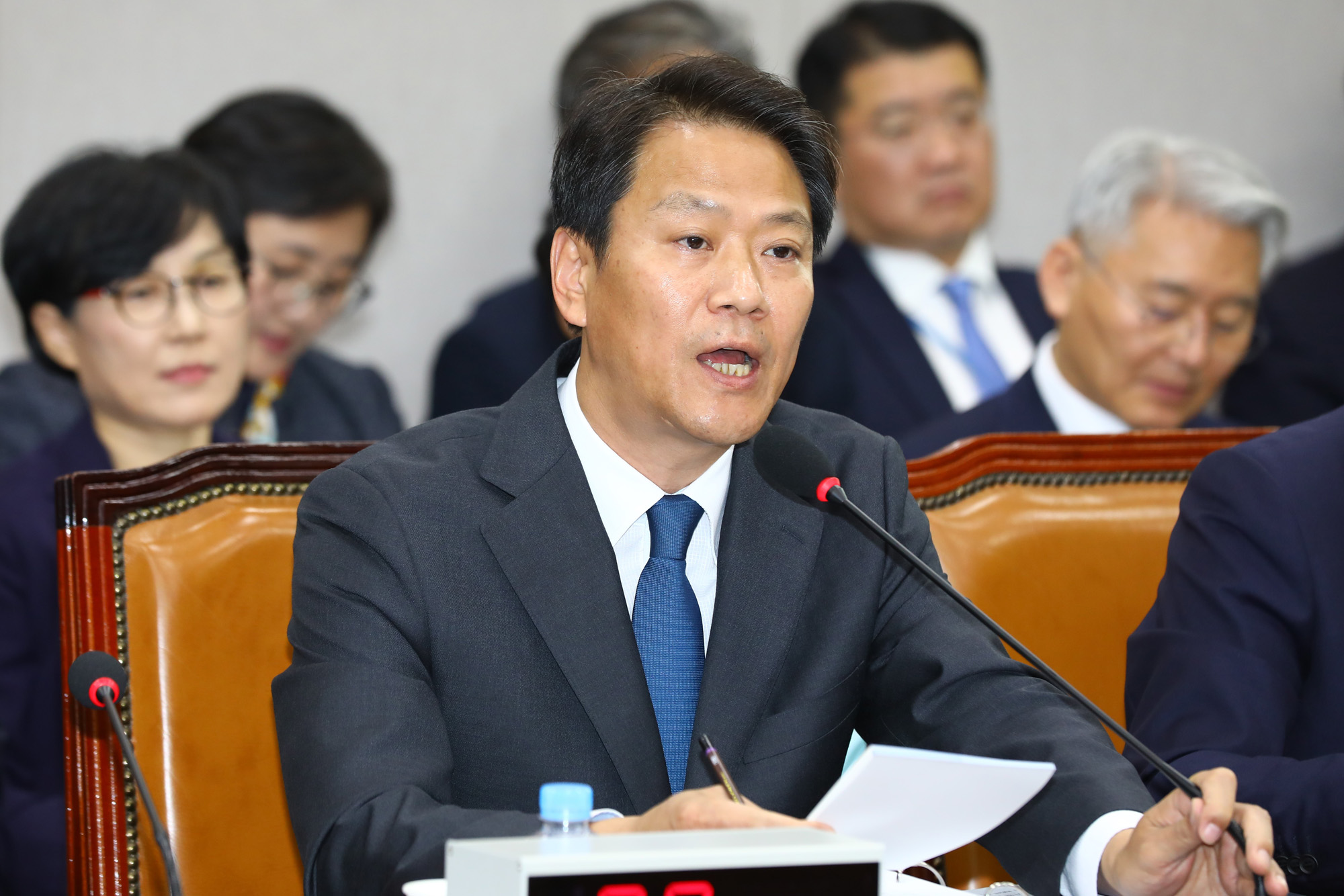 정치;국회운영위원회;청와대국정감사;임종석비서실장