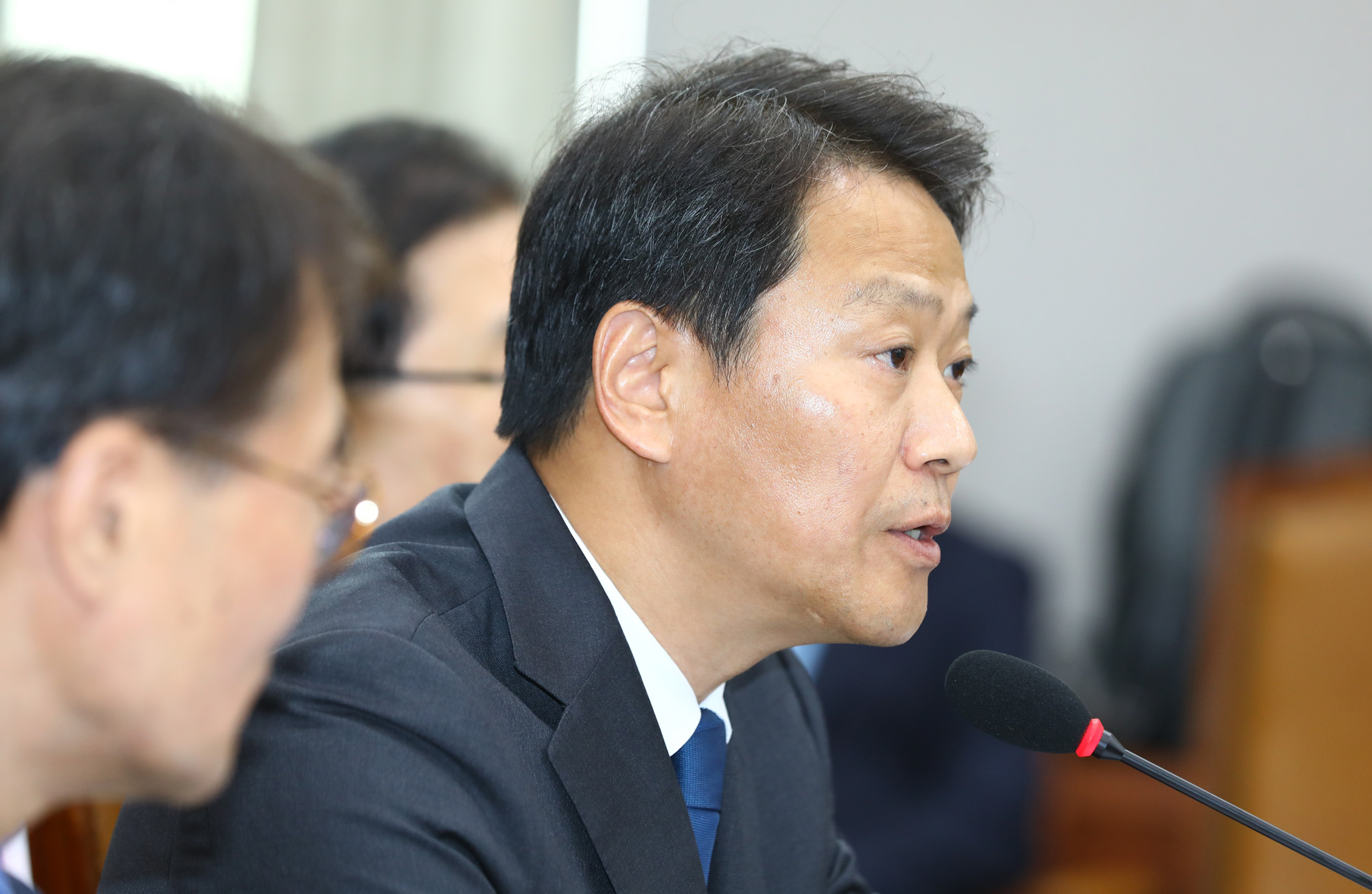 정치;국회운영위원회;청와대국정감사;임종석비서실장