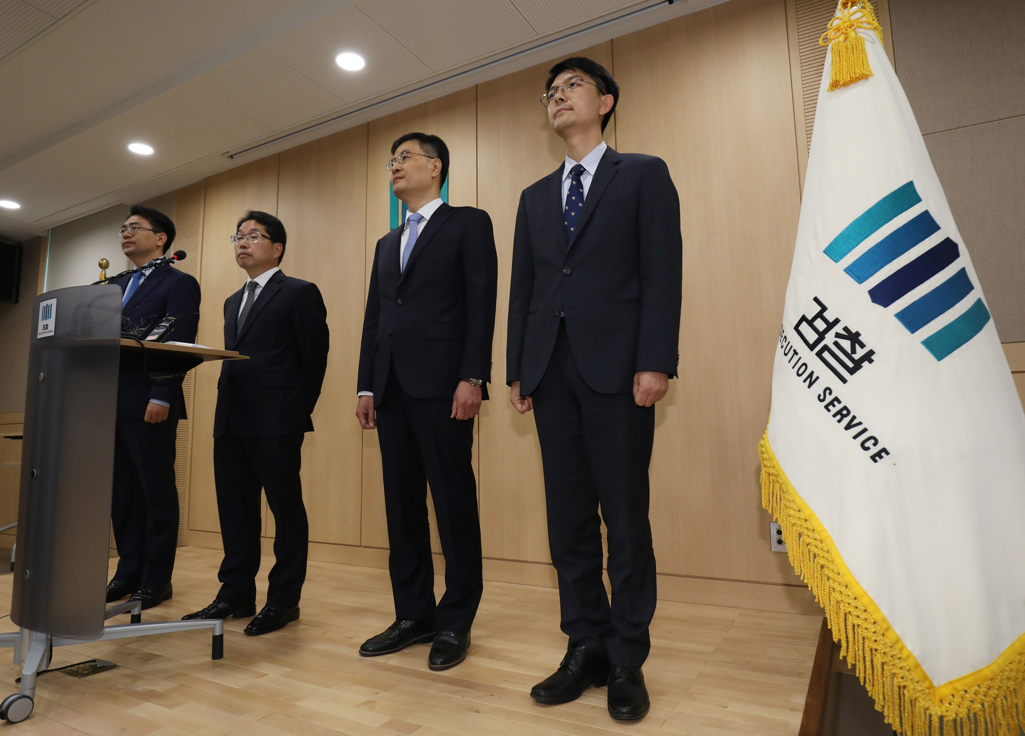 계엄령;비상계엄령;계엄령문건;노만석;전익수