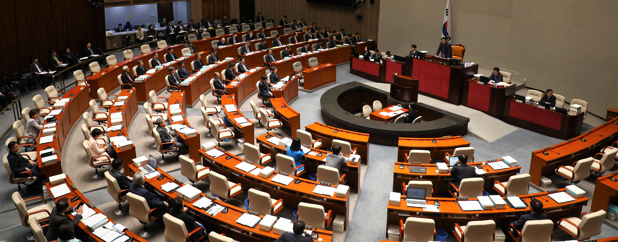 정치국회;예산결산위원회