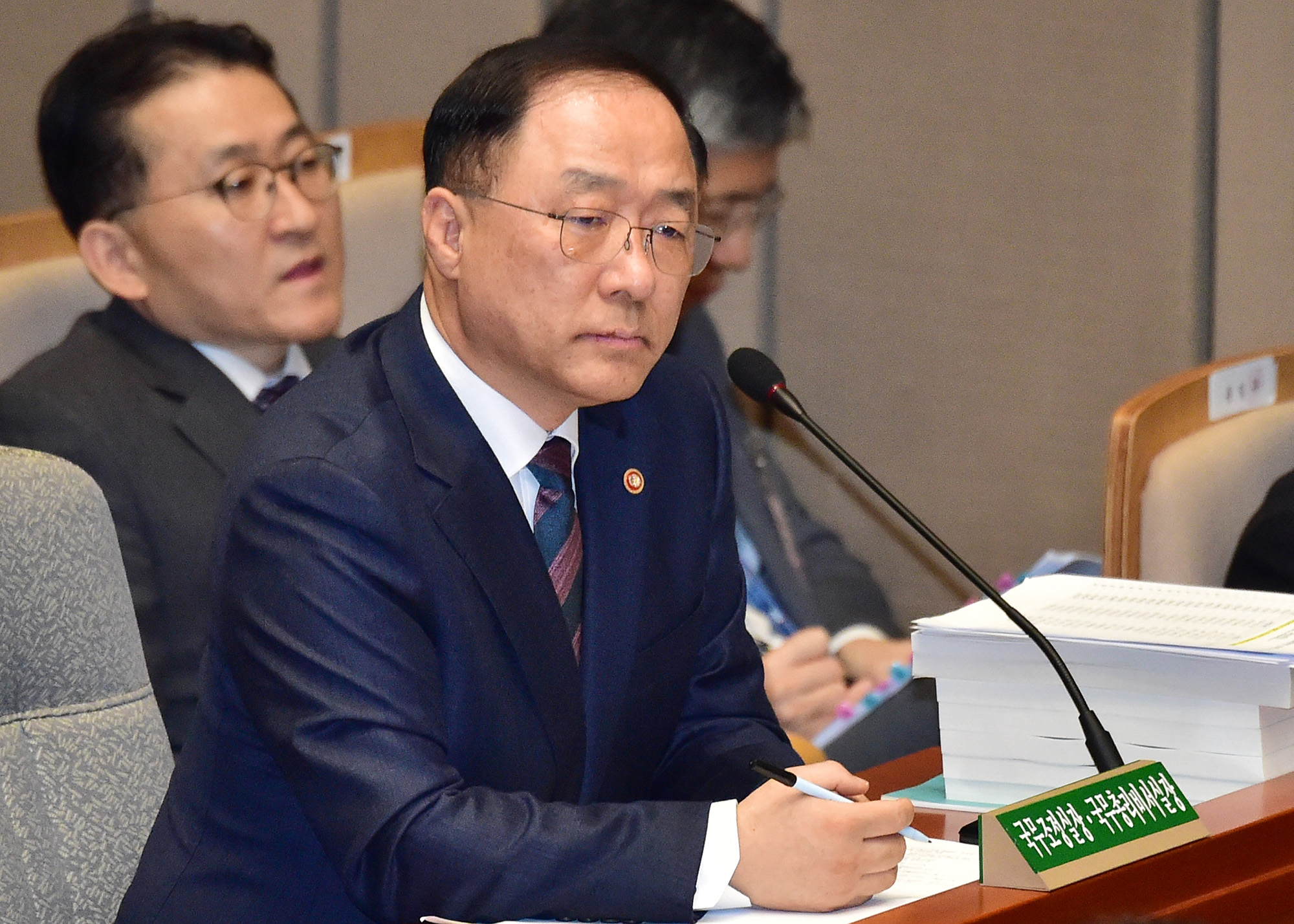 정치국회;예산결산특별위원회;홍남기 국무조정실장