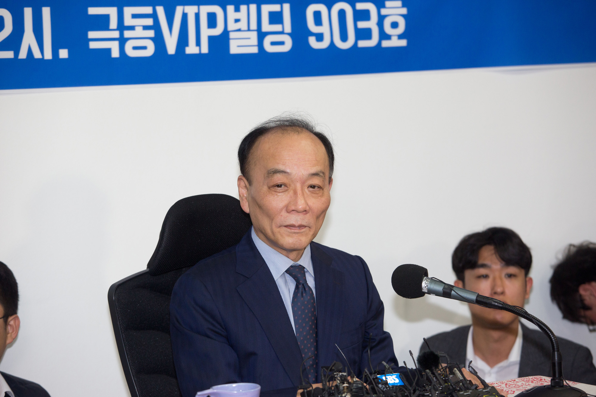 정치;자유한국당;조직강화특위;조강특위;전원책;기자회견