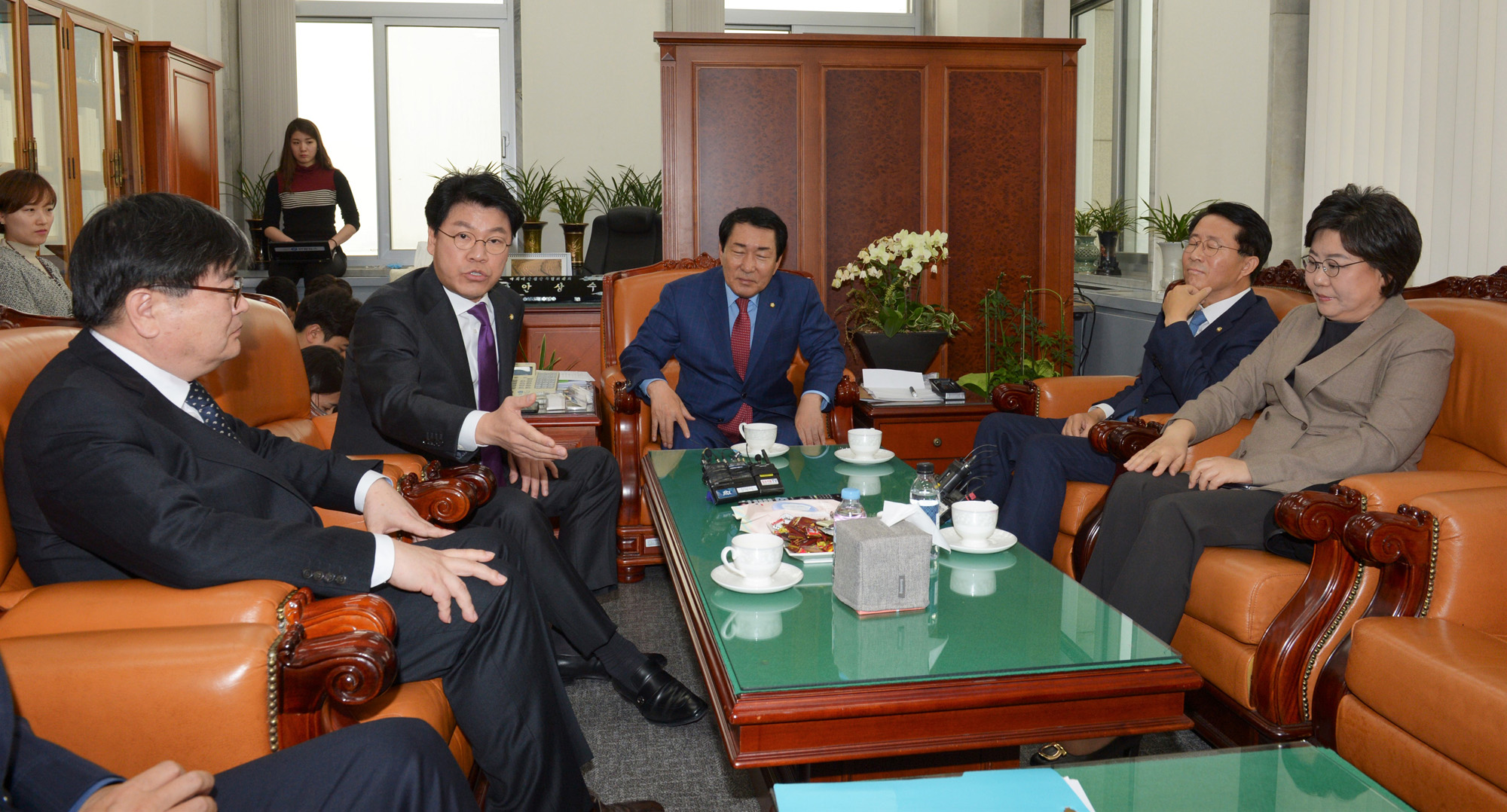 정치국회;여야 예산결산특별위원회 간사;장제원의원