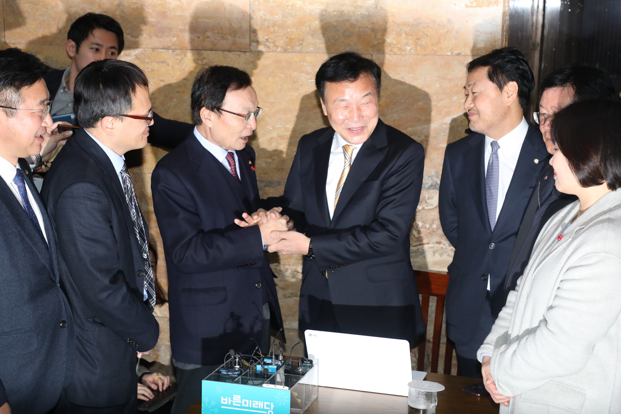 정치국회;단식농성;연동형비례대표제