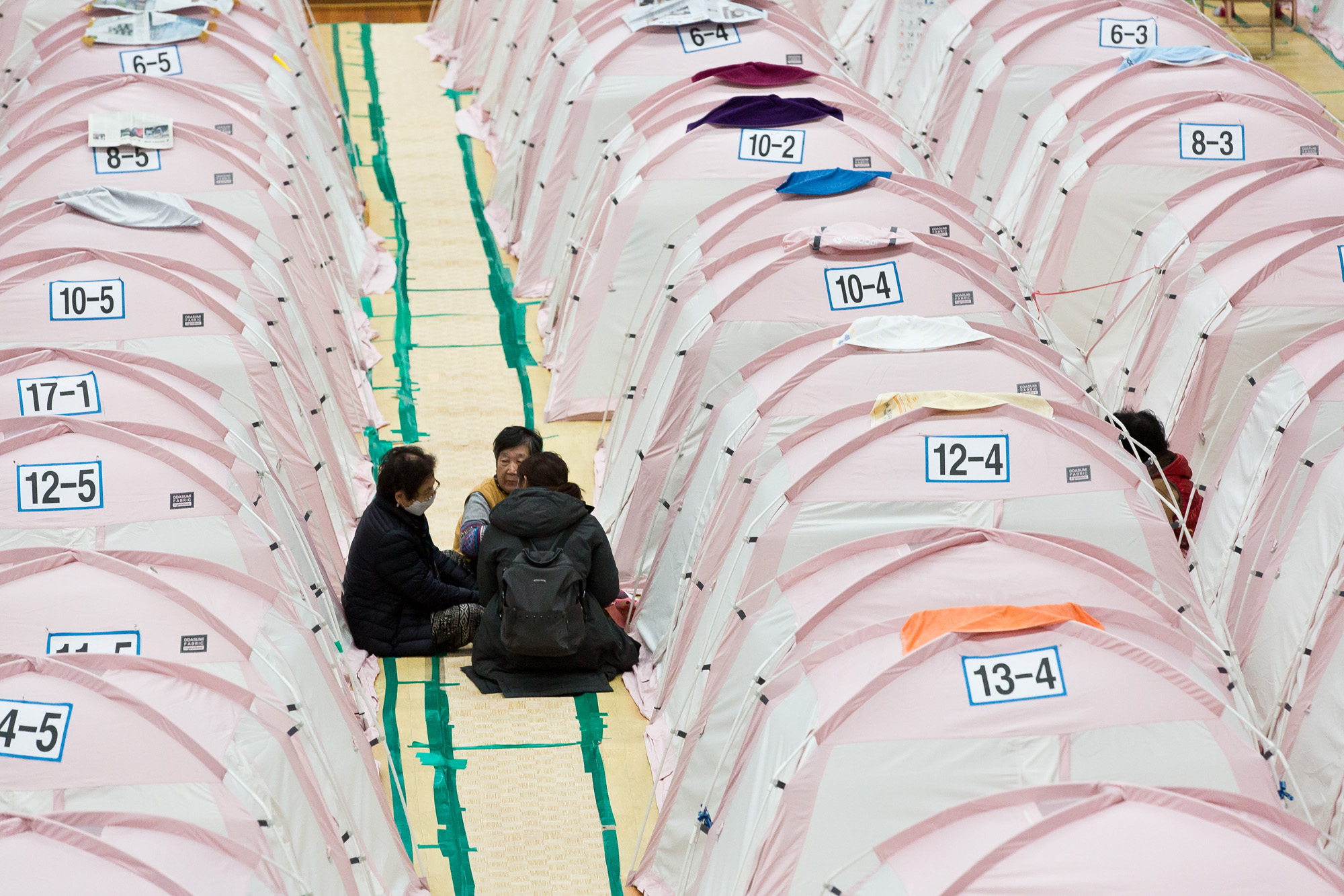 사회;사건사고;천재지변;자연재해;지진;포항지진;포항지진피해현장;흥해실내체육관;대성아파트;한미장관맨션