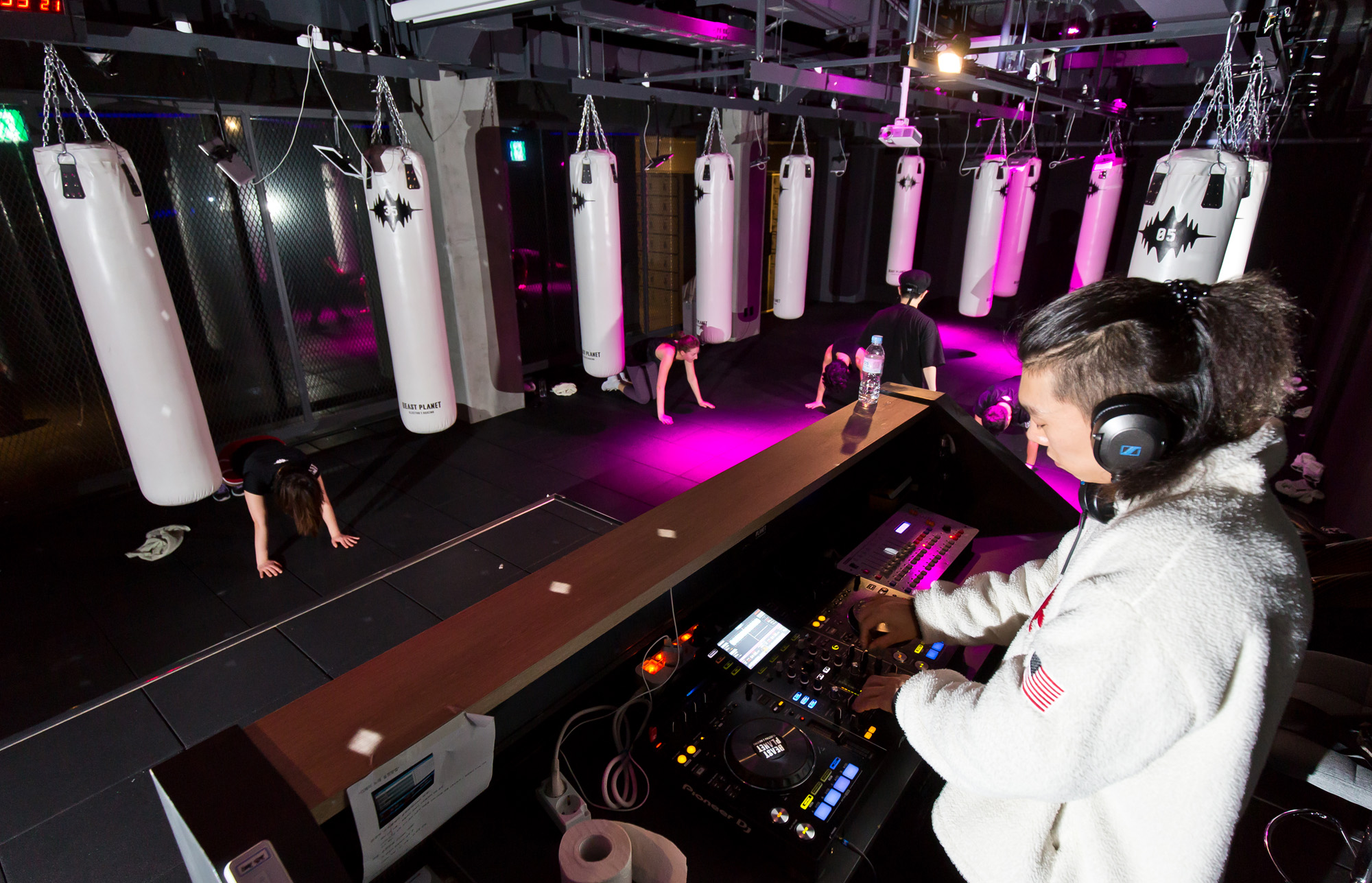 경제;기업;스타트업;피트니스;피트니스스타트업;비스트플래닛;일렉트로복싱;다크피트니스