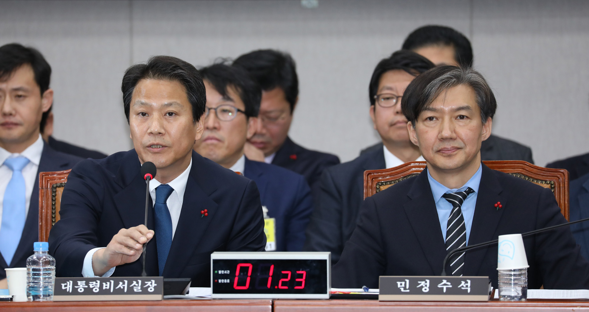 국회운영위원회;임종석청와대비서실장;조국민정수석