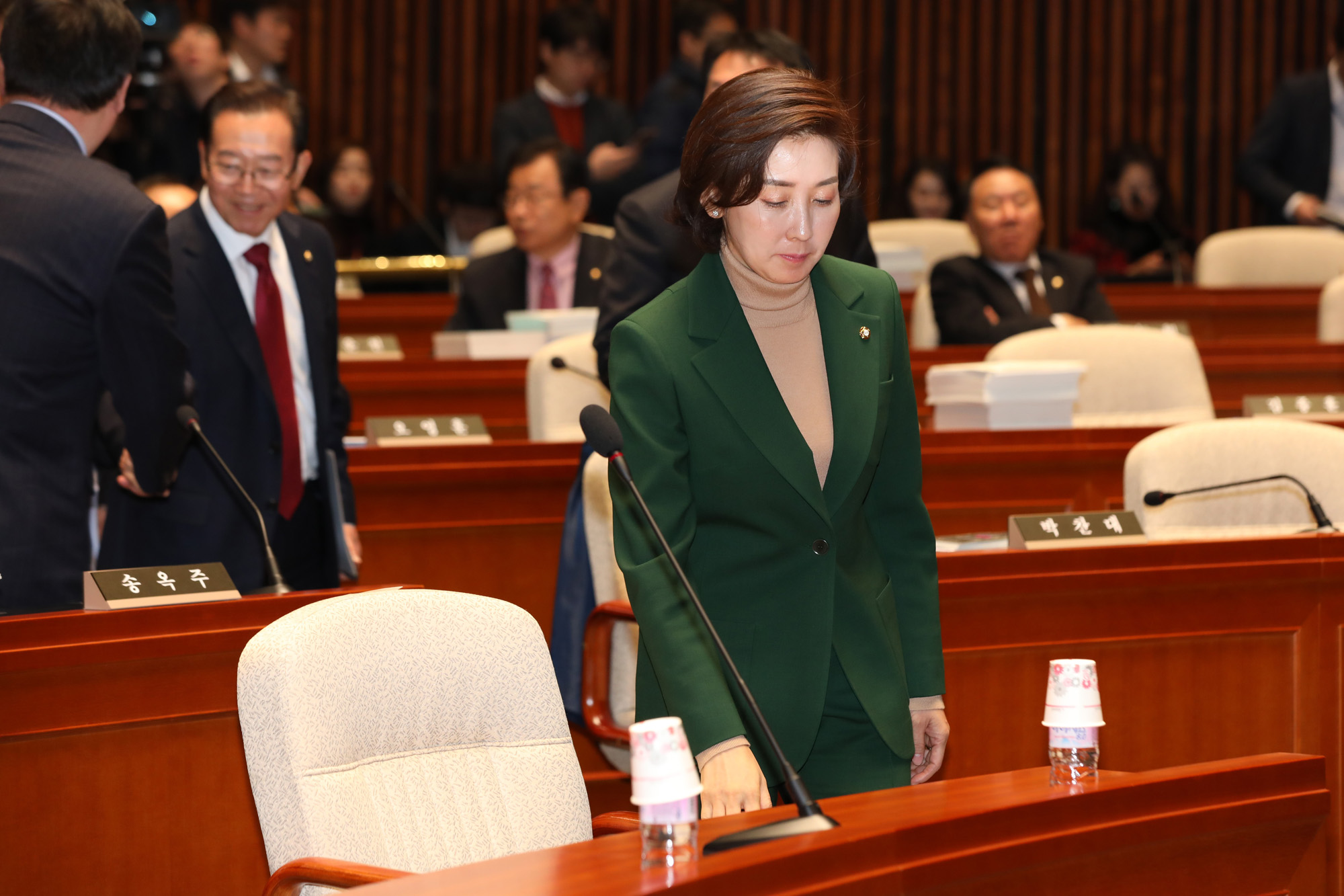 자유한국당긴급의원총회;신재민폭로