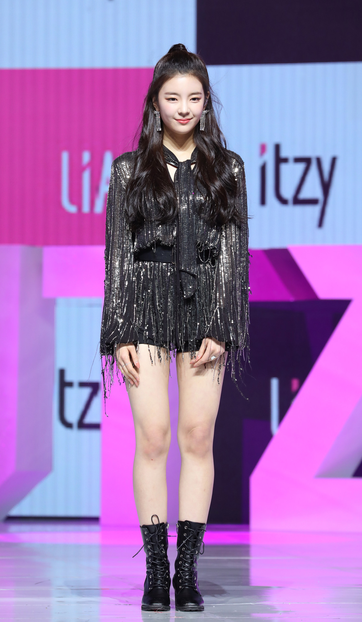 있지;itzy;예지;리아;류진;채령;유나