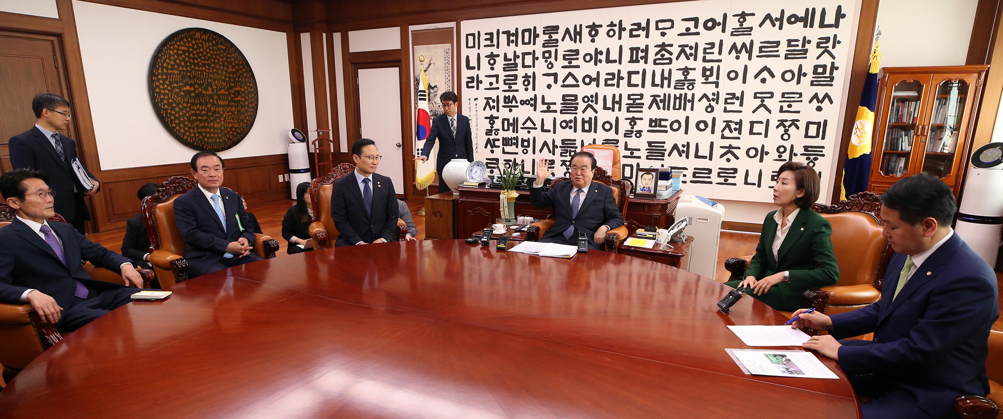 국회의장주재여야5당원내대표회동;5당원내대표;국회의장문희상