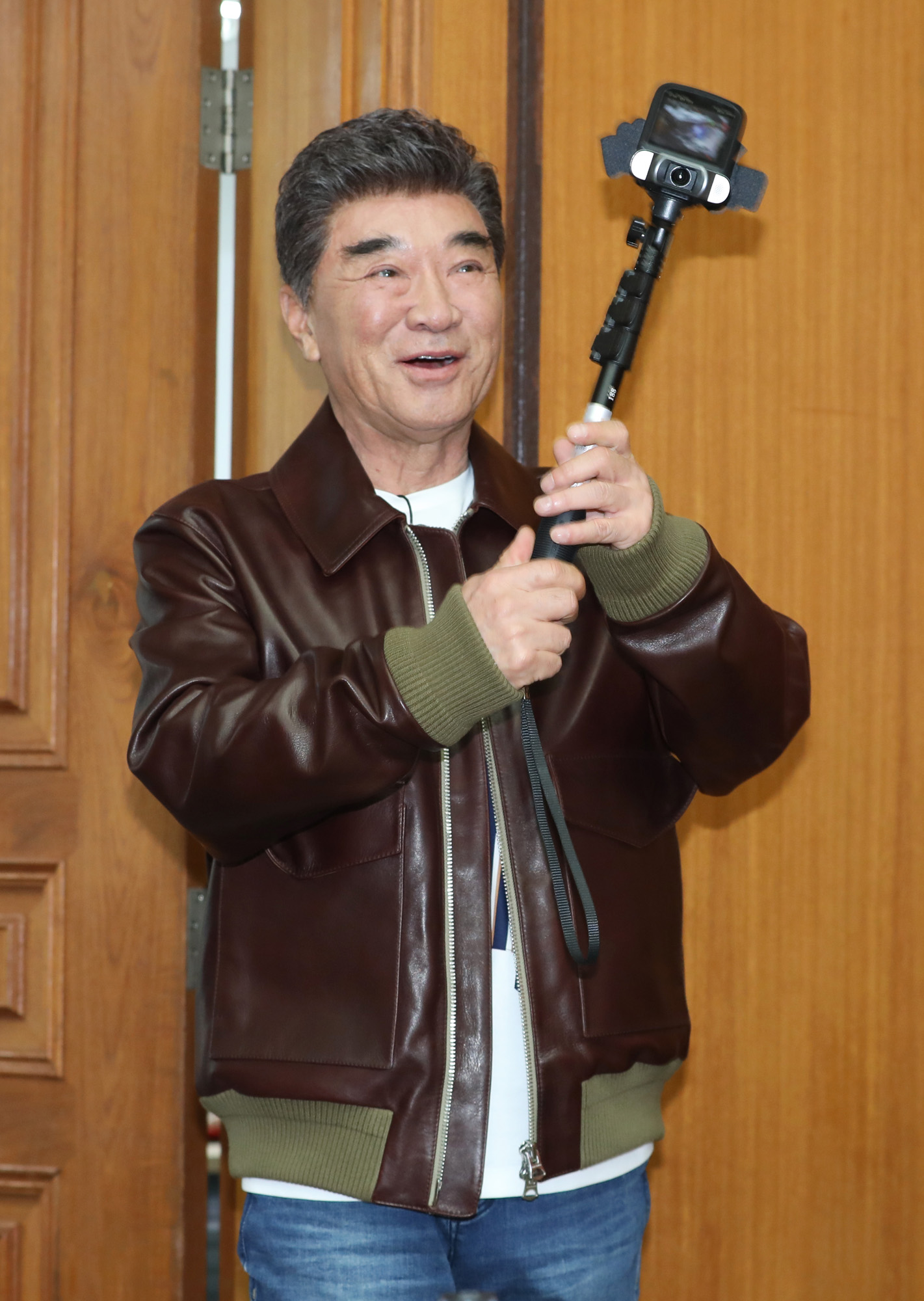 이덕화;덕화티비