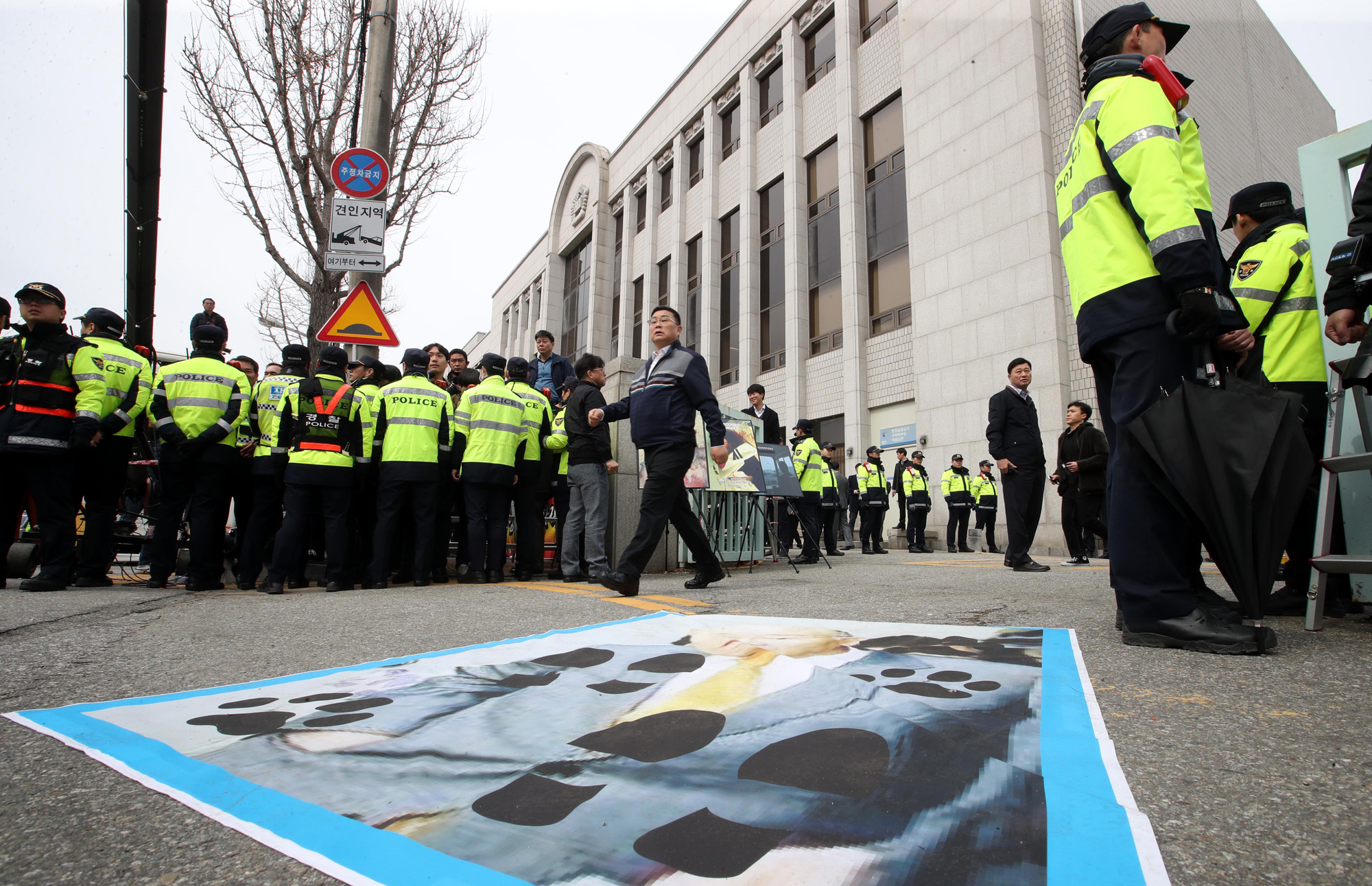 사회;사건사고;역사;5.18민주화운동;전두환;조비오신부;사자명예훼손;광주지방법원