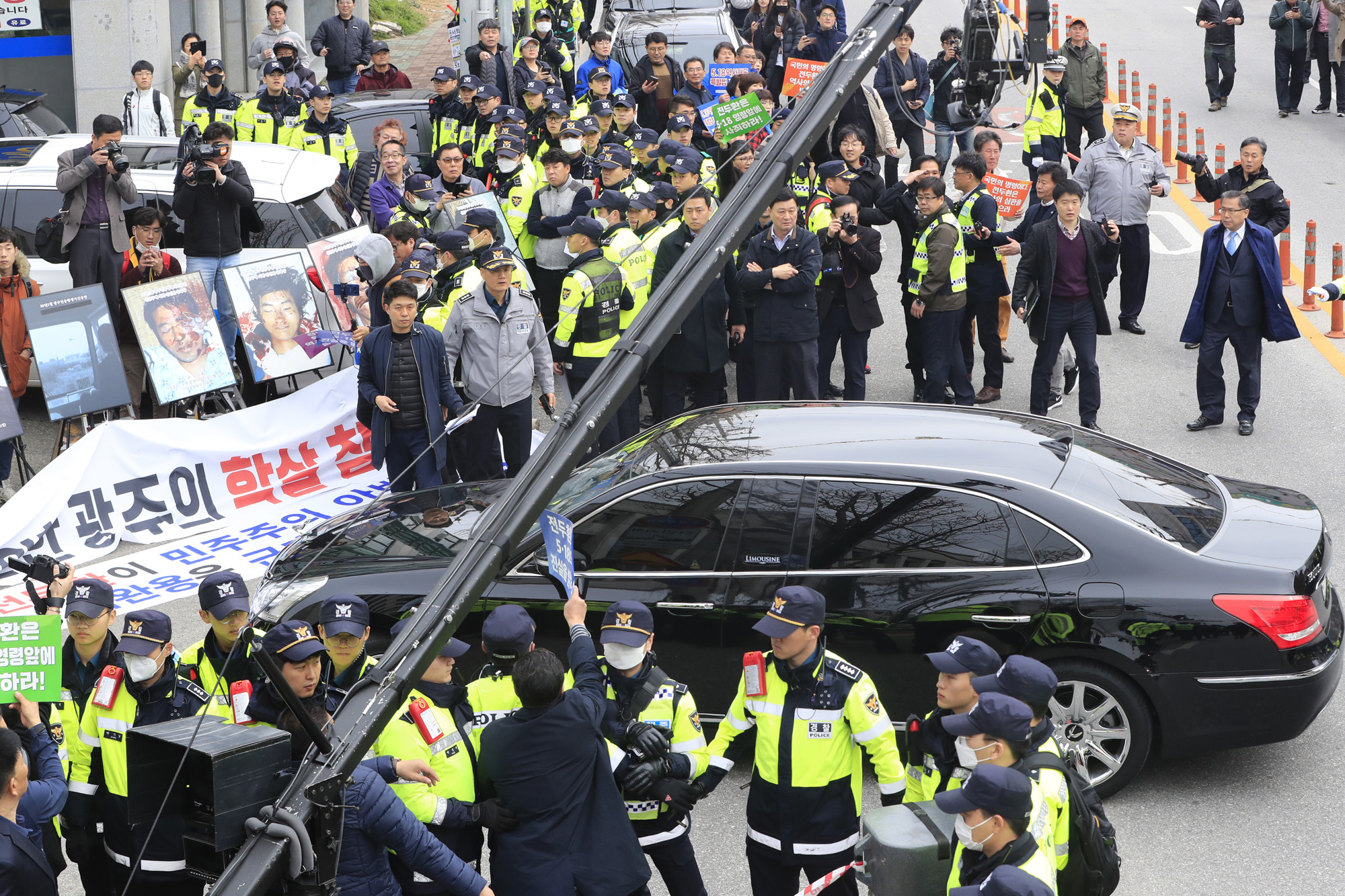 사회;사건사고;역사;5.18민주화운동;전두환;조비오신부;사자명예훼손;광주지방법원