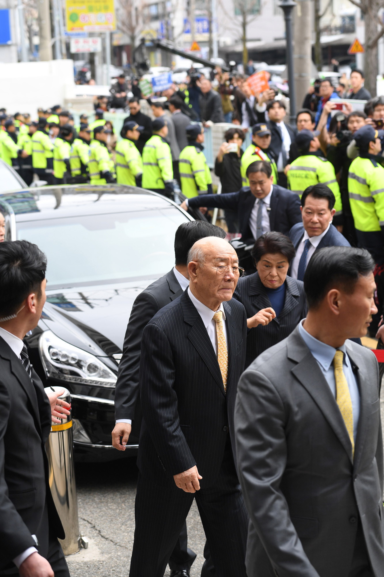 사회;사건사고;역사;5.18민주화운동;전두환;조비오신부;사자명예훼손;광주지방법원