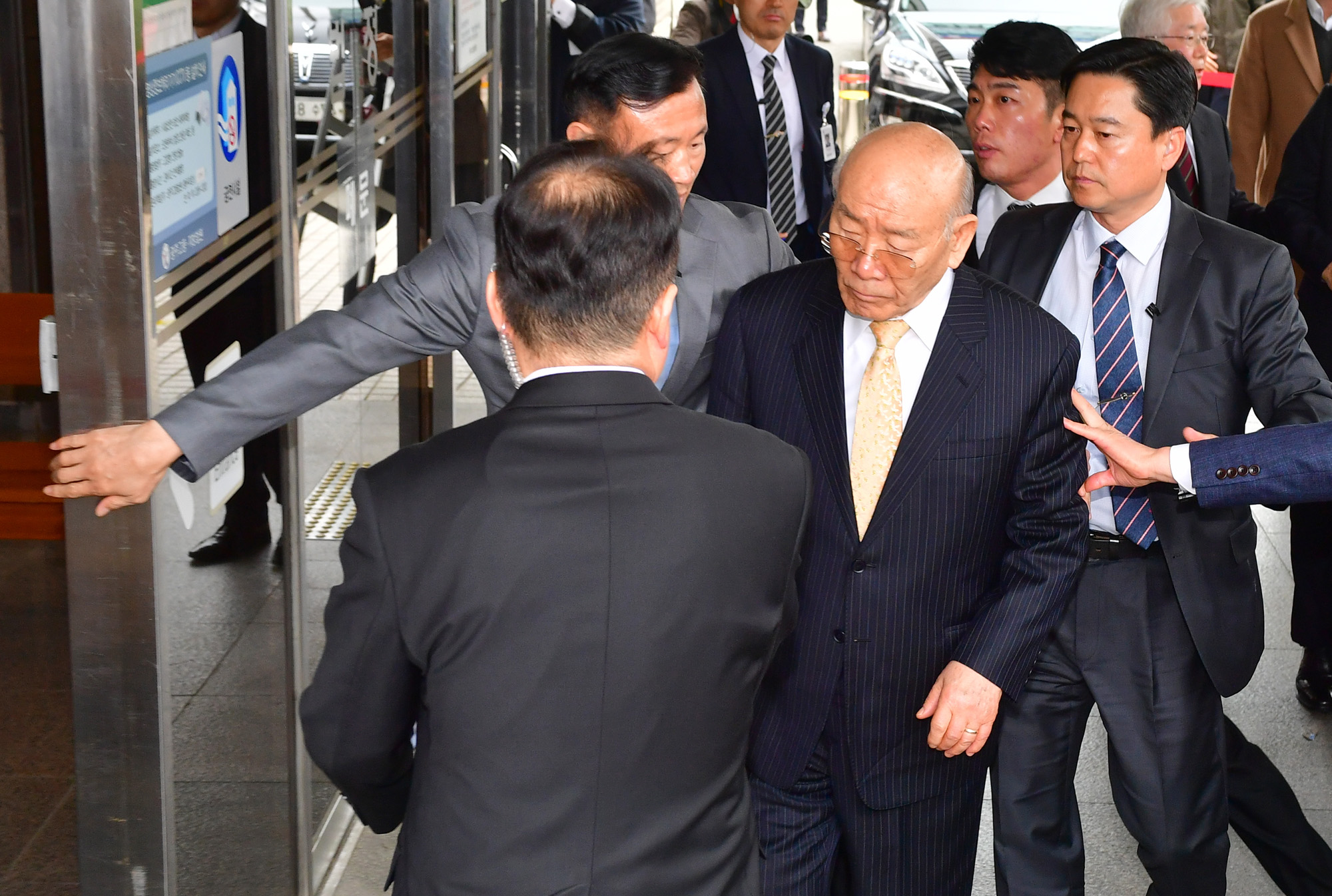 사회;사건사고;역사;5.18민주화운동;전두환;조비오신부;사자명예훼손;광주지방법원