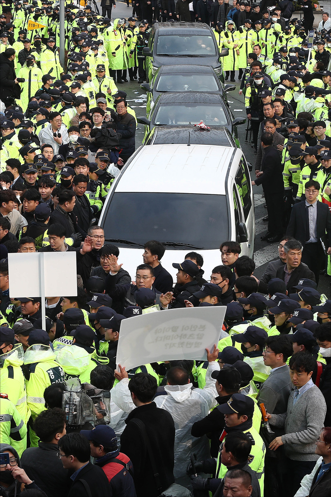 사회;사건사고;역사;5.18민주화운동;전두환;조비오신부;사자명예훼손;광주지방법원