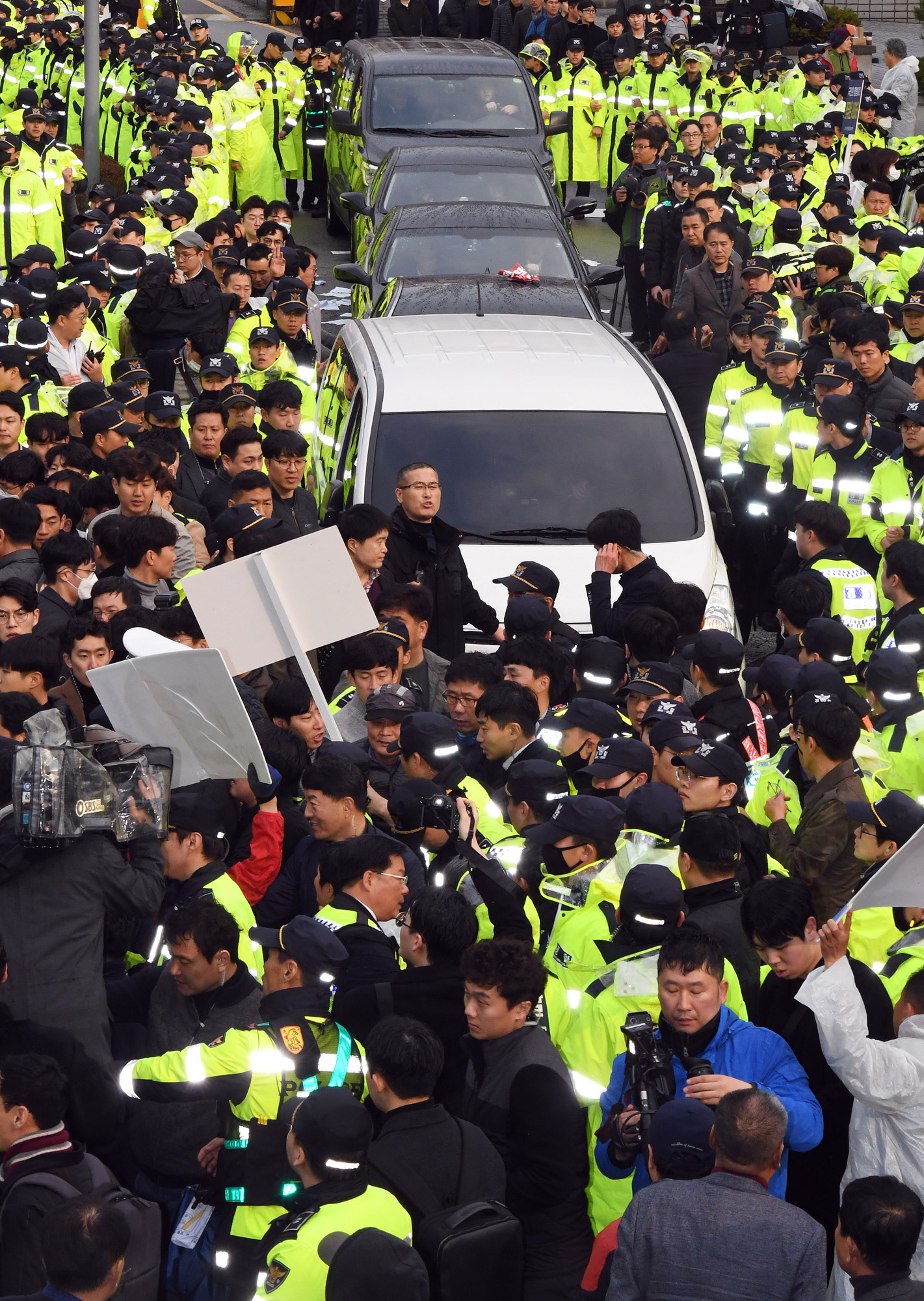 사회;사건사고;역사;5.18민주화운동;전두환;조비오신부;사자명예훼손;광주지방법원