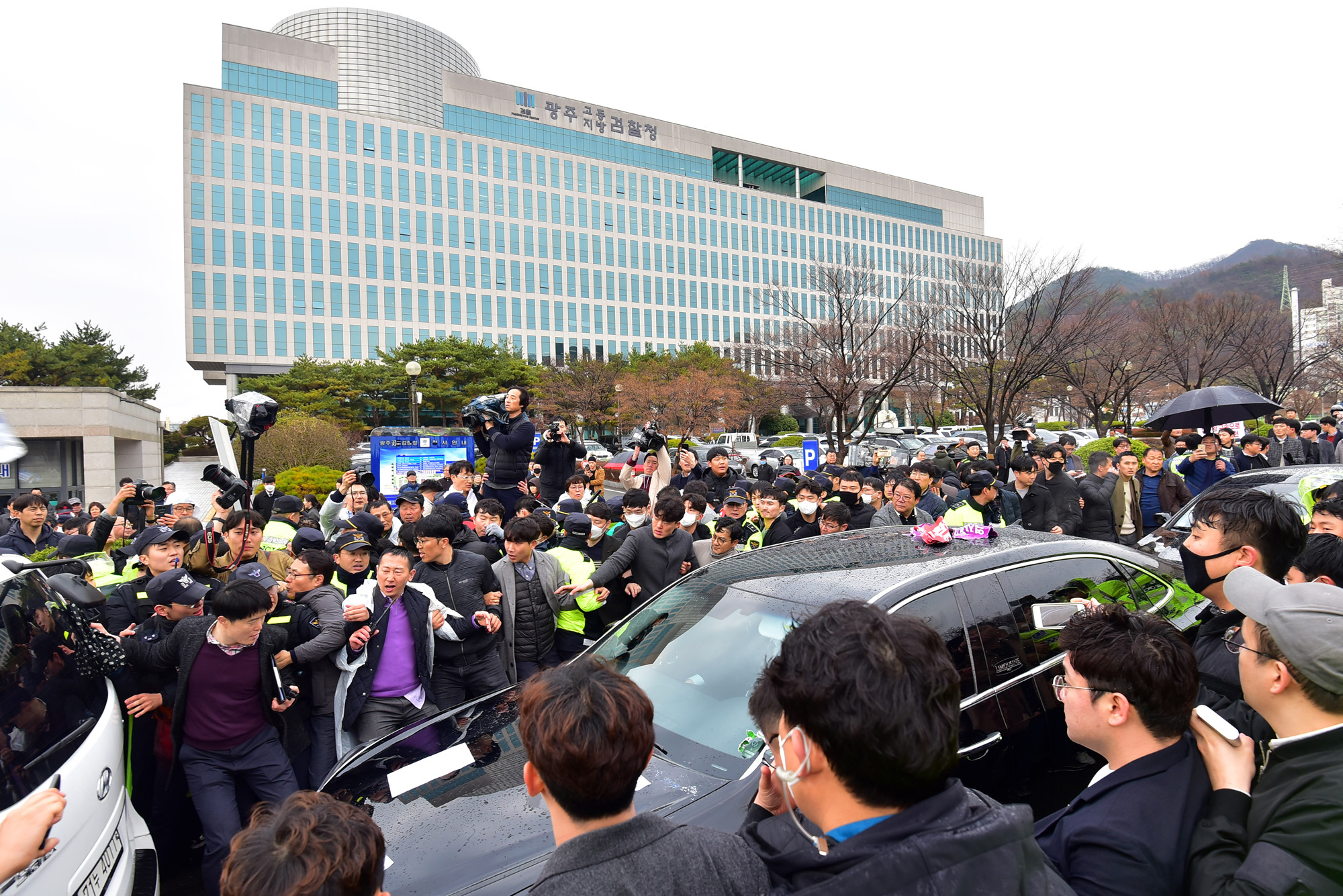 사회;사건사고;역사;5.18민주화운동;전두환;조비오신부;사자명예훼손;광주지방법원