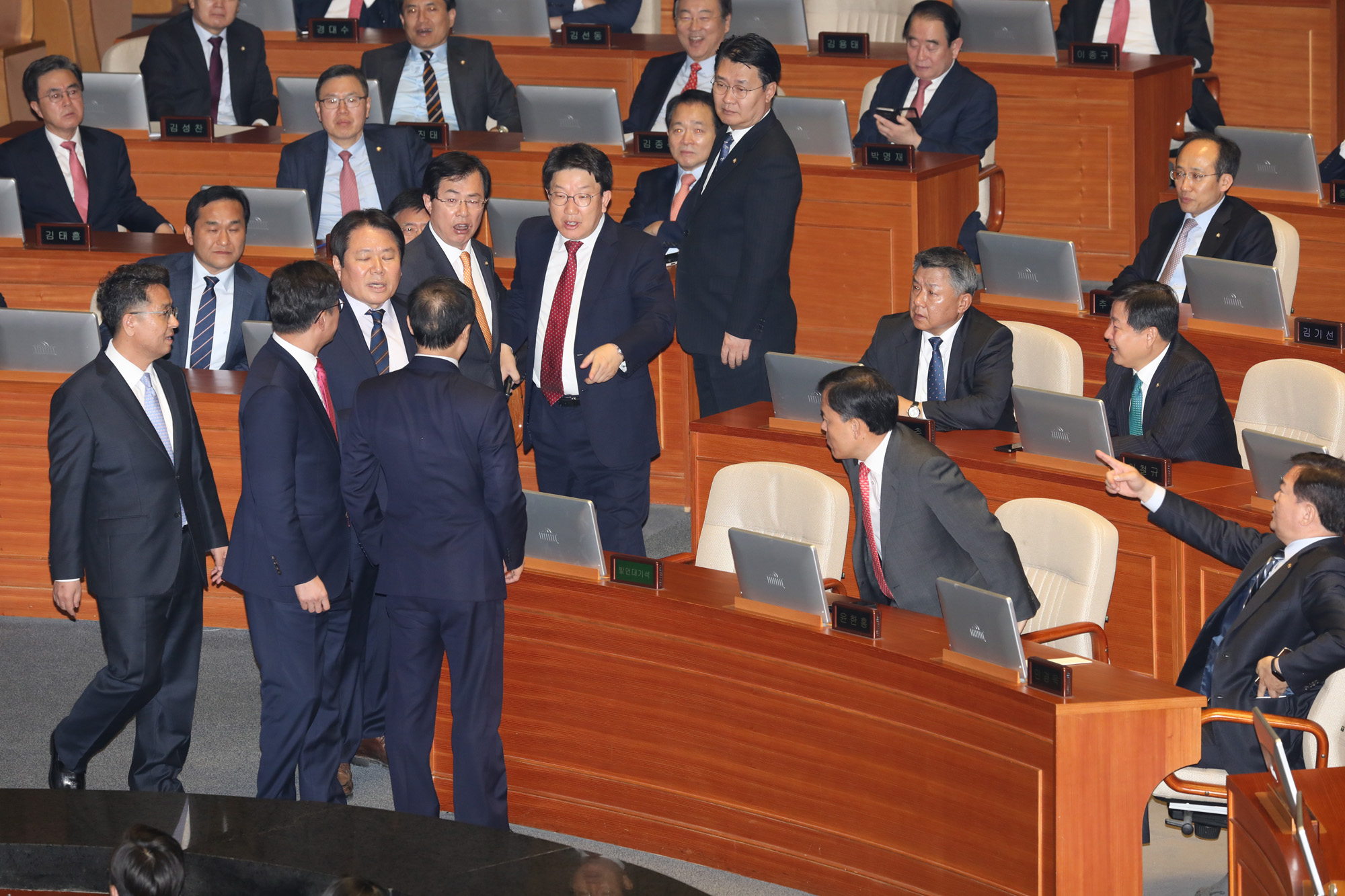 자유한국당나경원원내대표;교섭단체연설;국회본회의