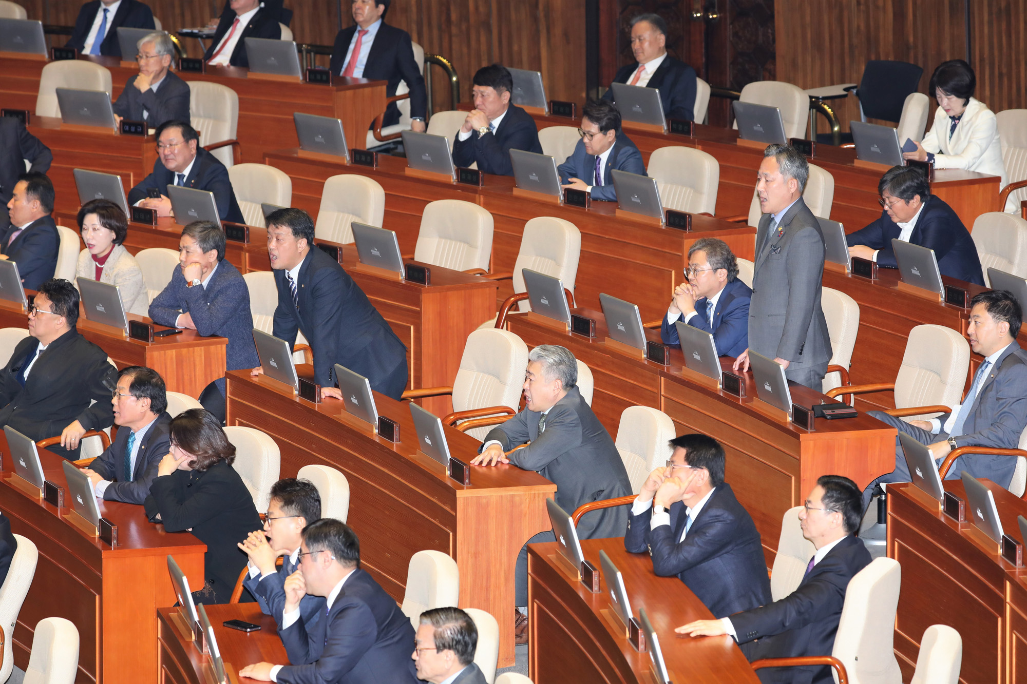 자유한국당나경원원내대표;교섭단체연설;국회본회의