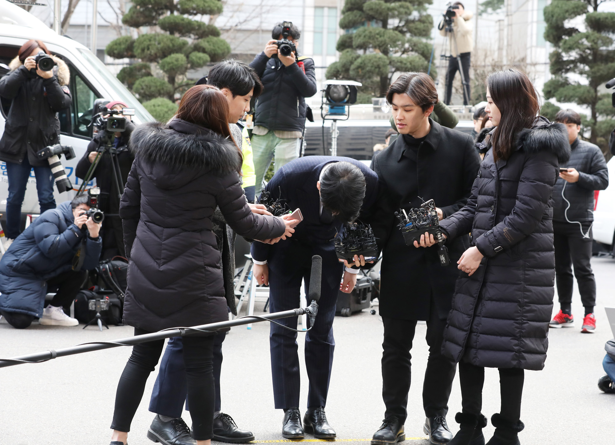 승리;빅뱅;버닝썬;이승현;승리성매매