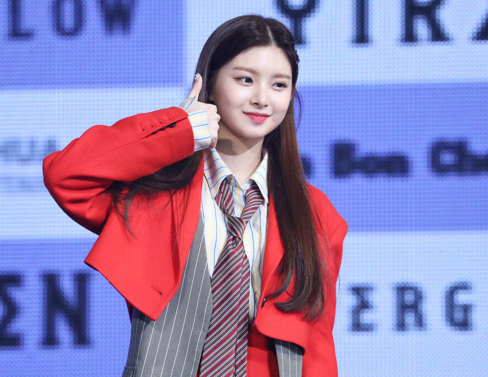 에버글로우;걸그룹