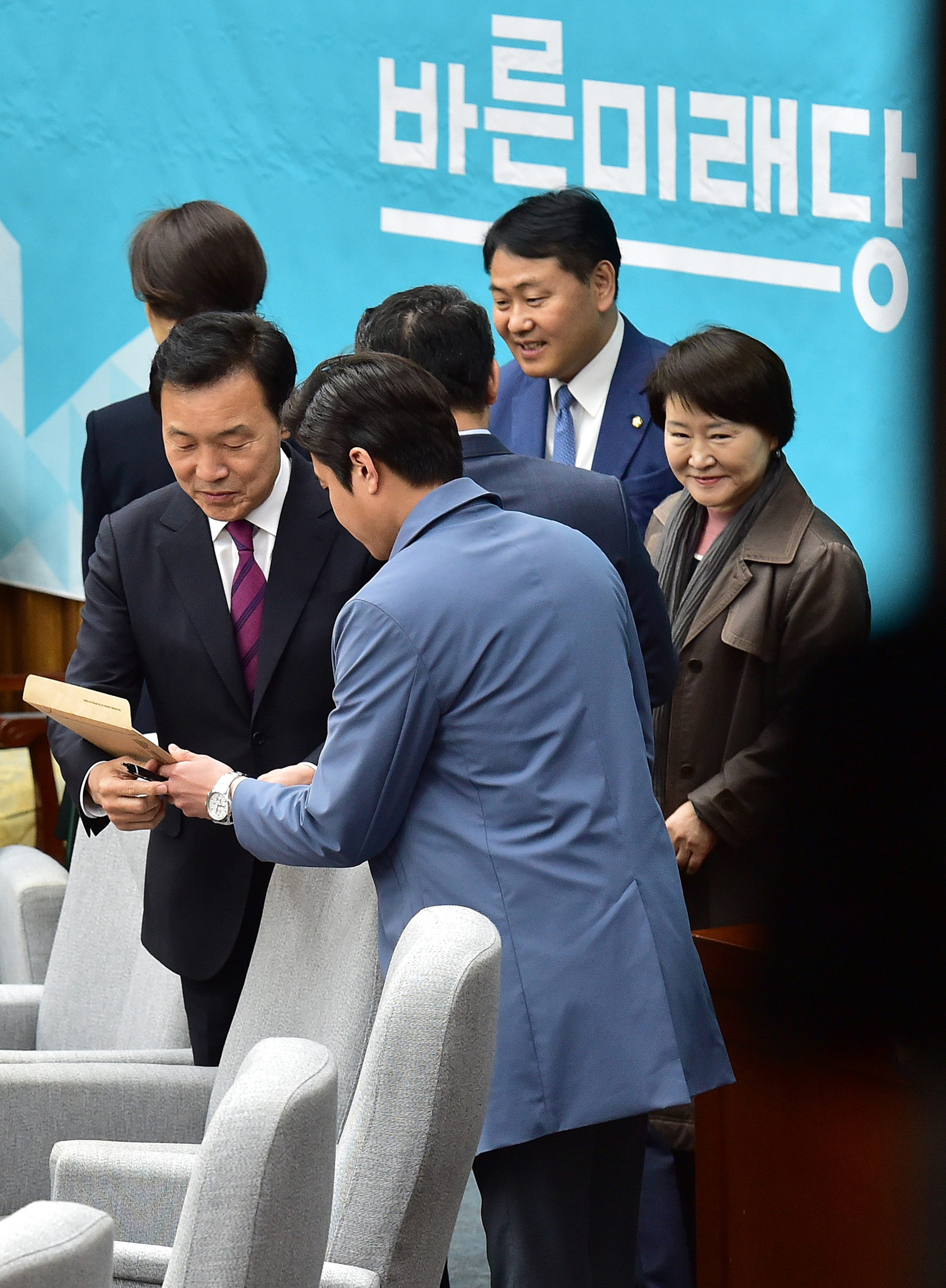 바른미래당의원총회;바른미래당패스트트랙;선거제개혁법안반대