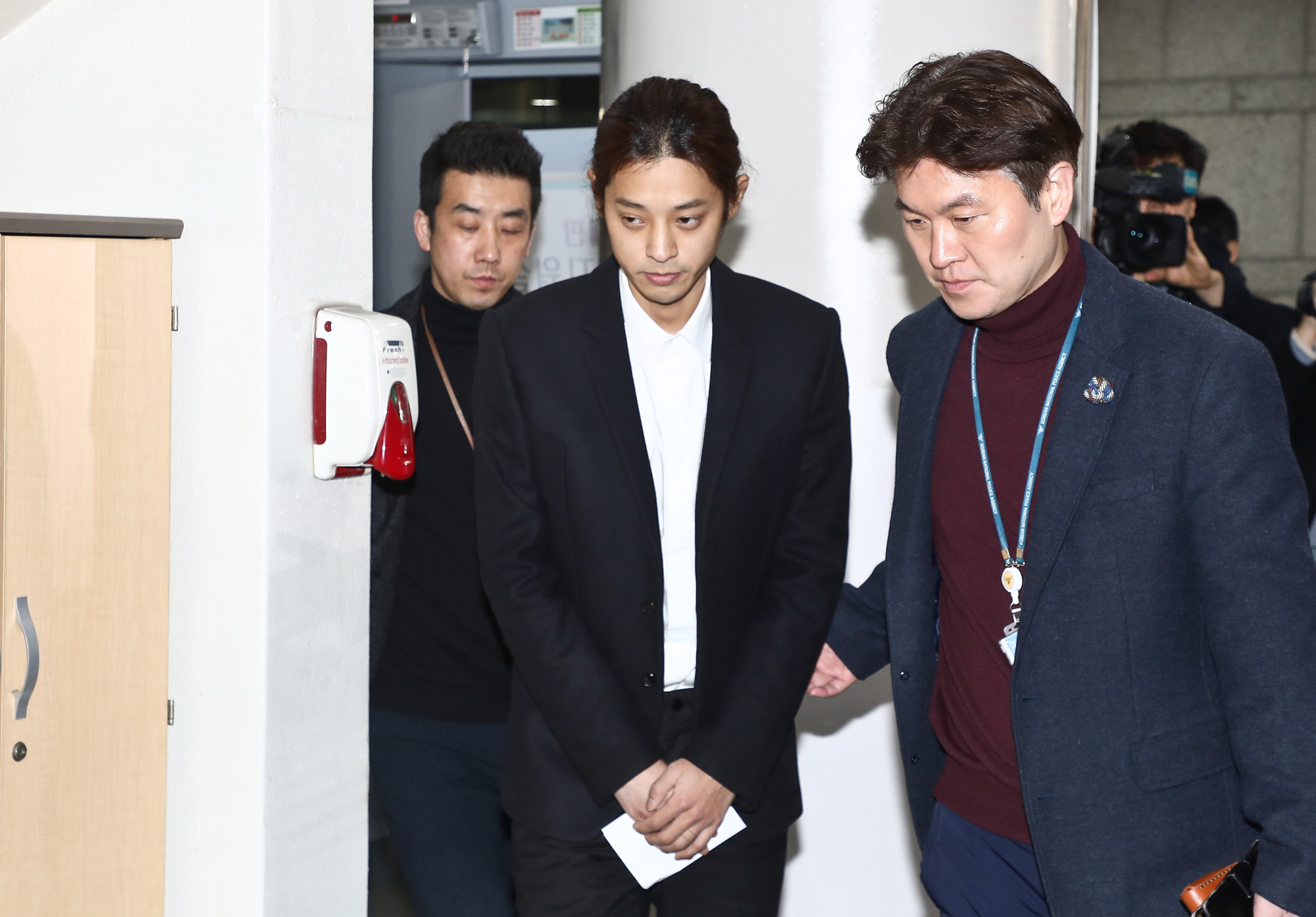 정준영