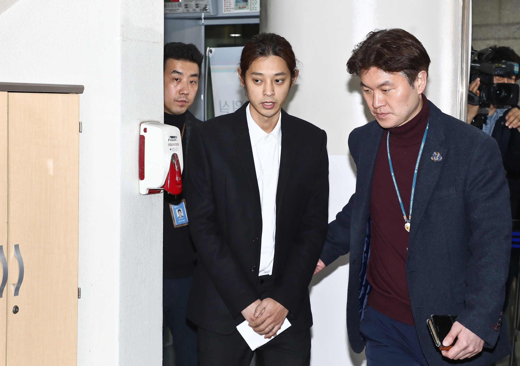 정준영