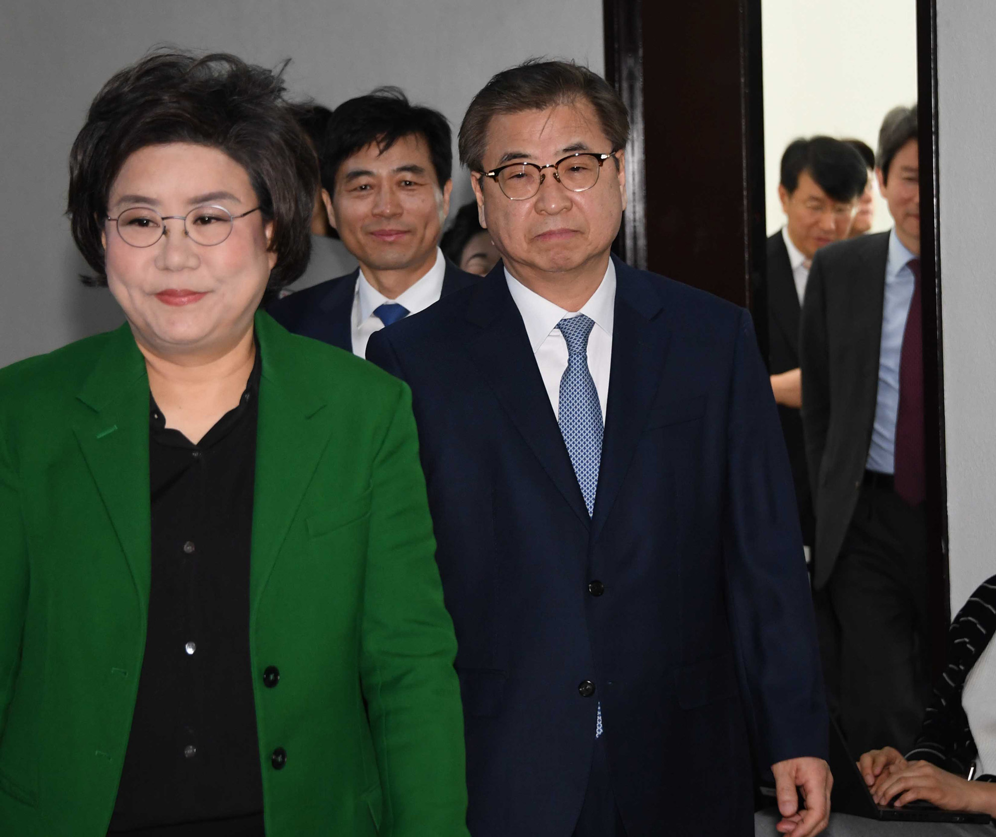 정보위원회;서훈국가정보원장