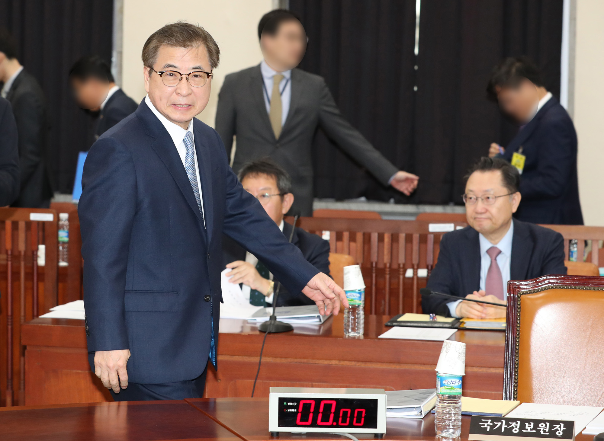 정보위원회;서훈국가정보원장