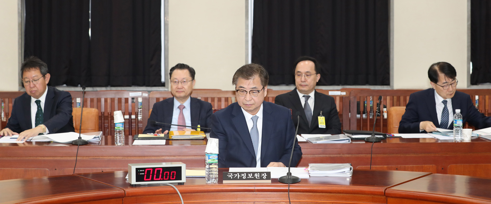 정보위원회;서훈국가정보원장