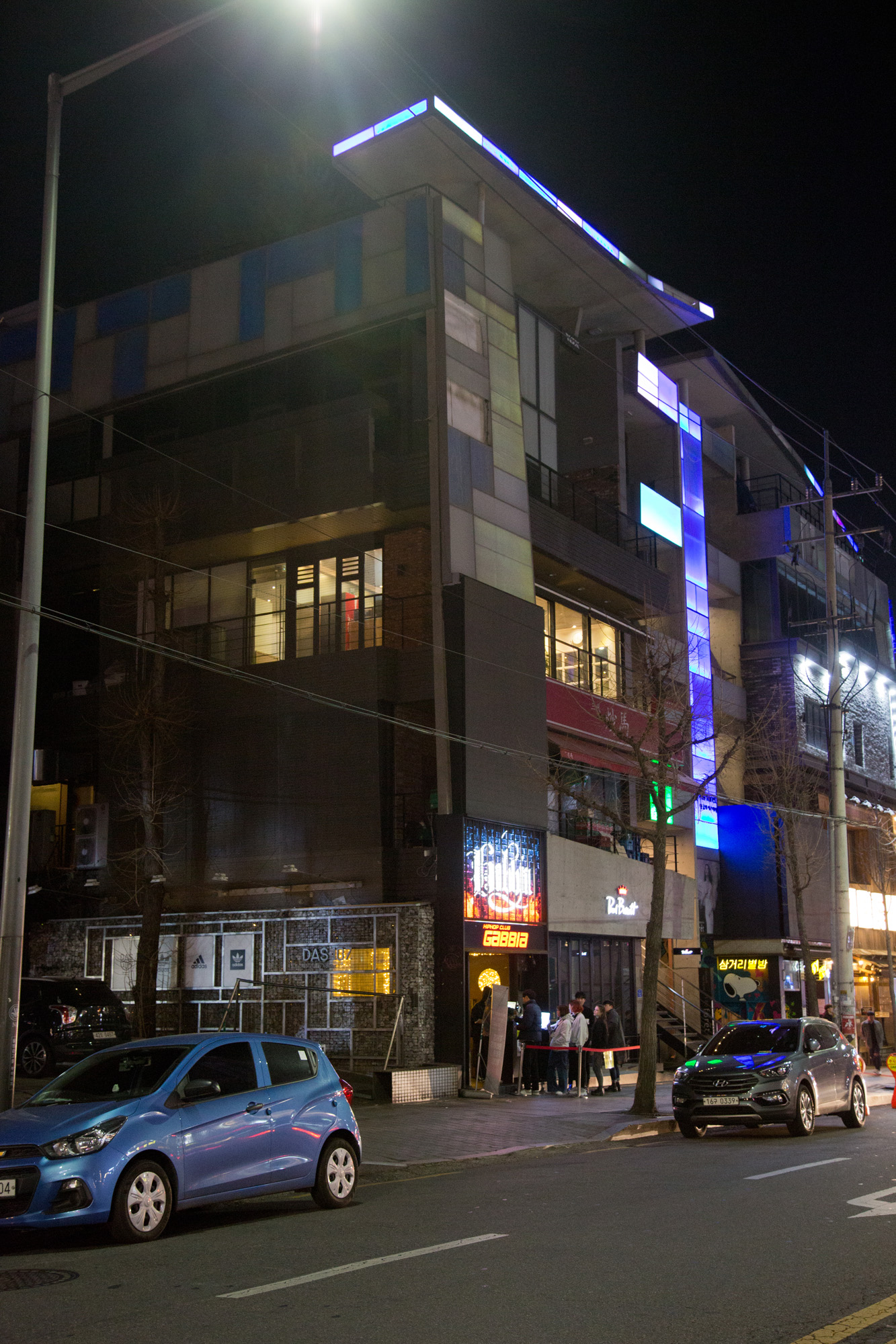 문화;세태;클럽;밤문화;나이트;홍대;홍대입구