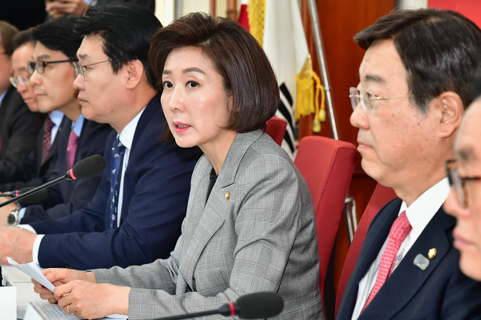 자유한국당원내대책회의;김의겸대출서류조작의혹;나경원원내대표