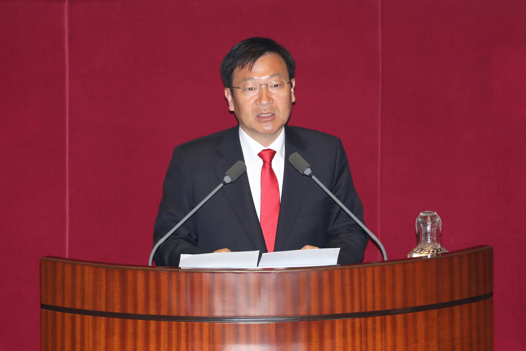 국회본회의;보궐선거당선자;정점식의원;여영국의원