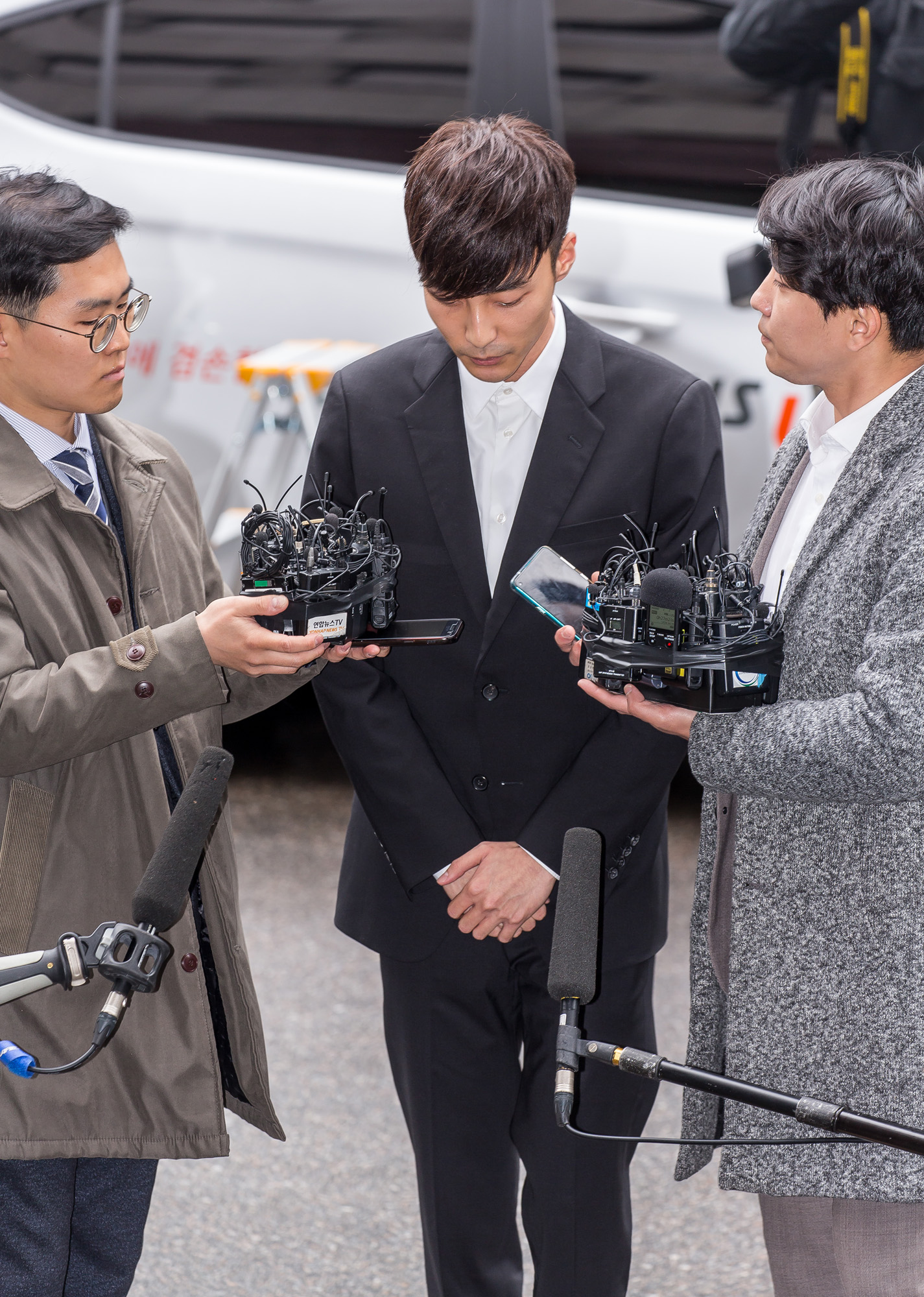 사회;사건사고;음란물유포;정준영사태;로이킴