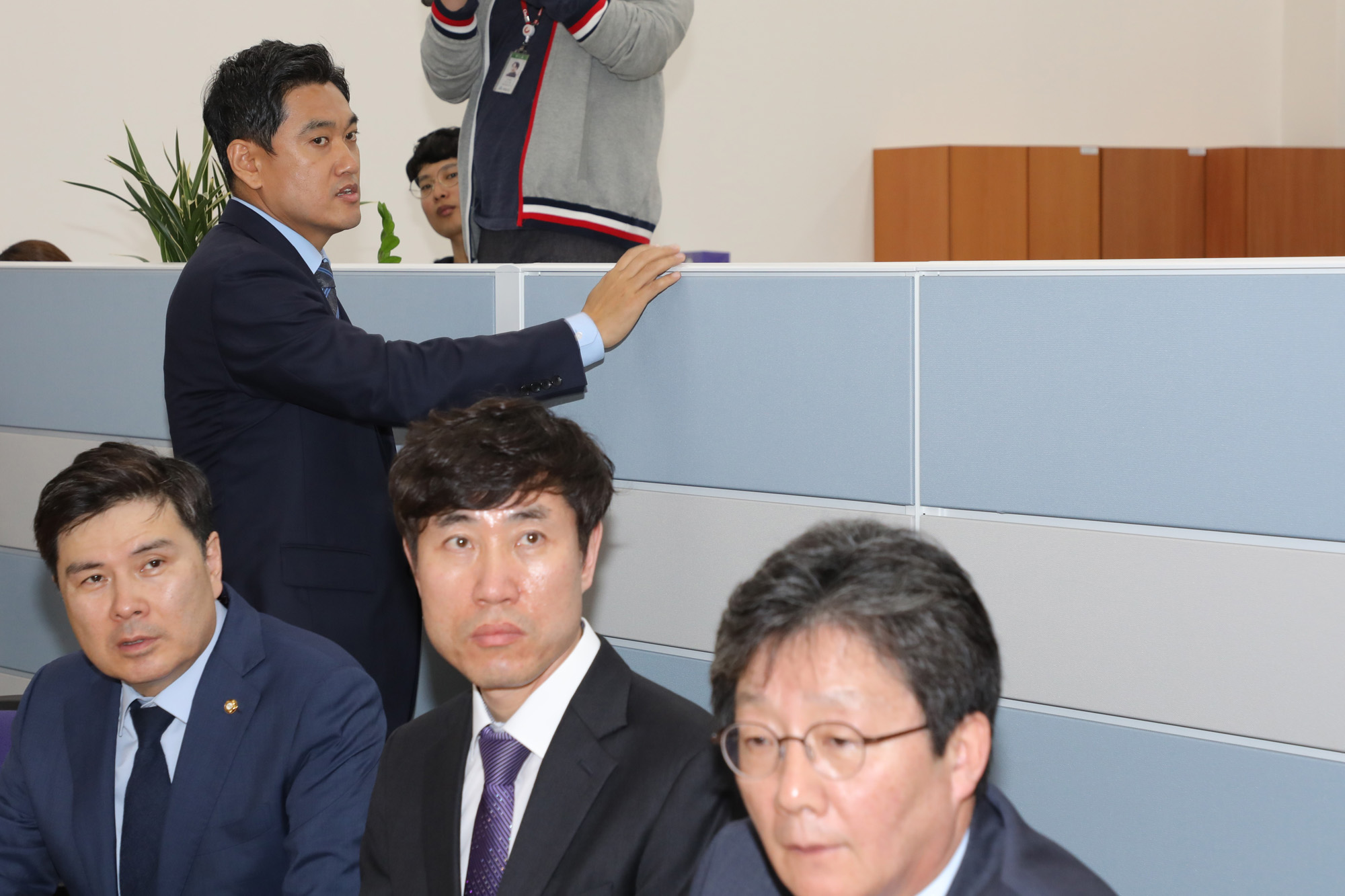 바른미래당반대파의원;유승민;오신환의원;패스트트랙반대;국회의사과