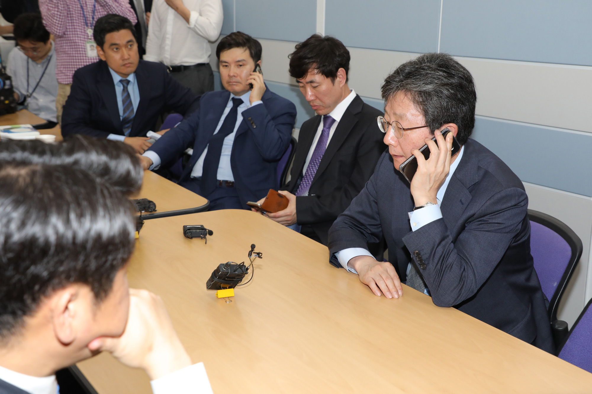 바른미래당반대파의원;유승민;오신환의원;패스트트랙반대;국회의사과