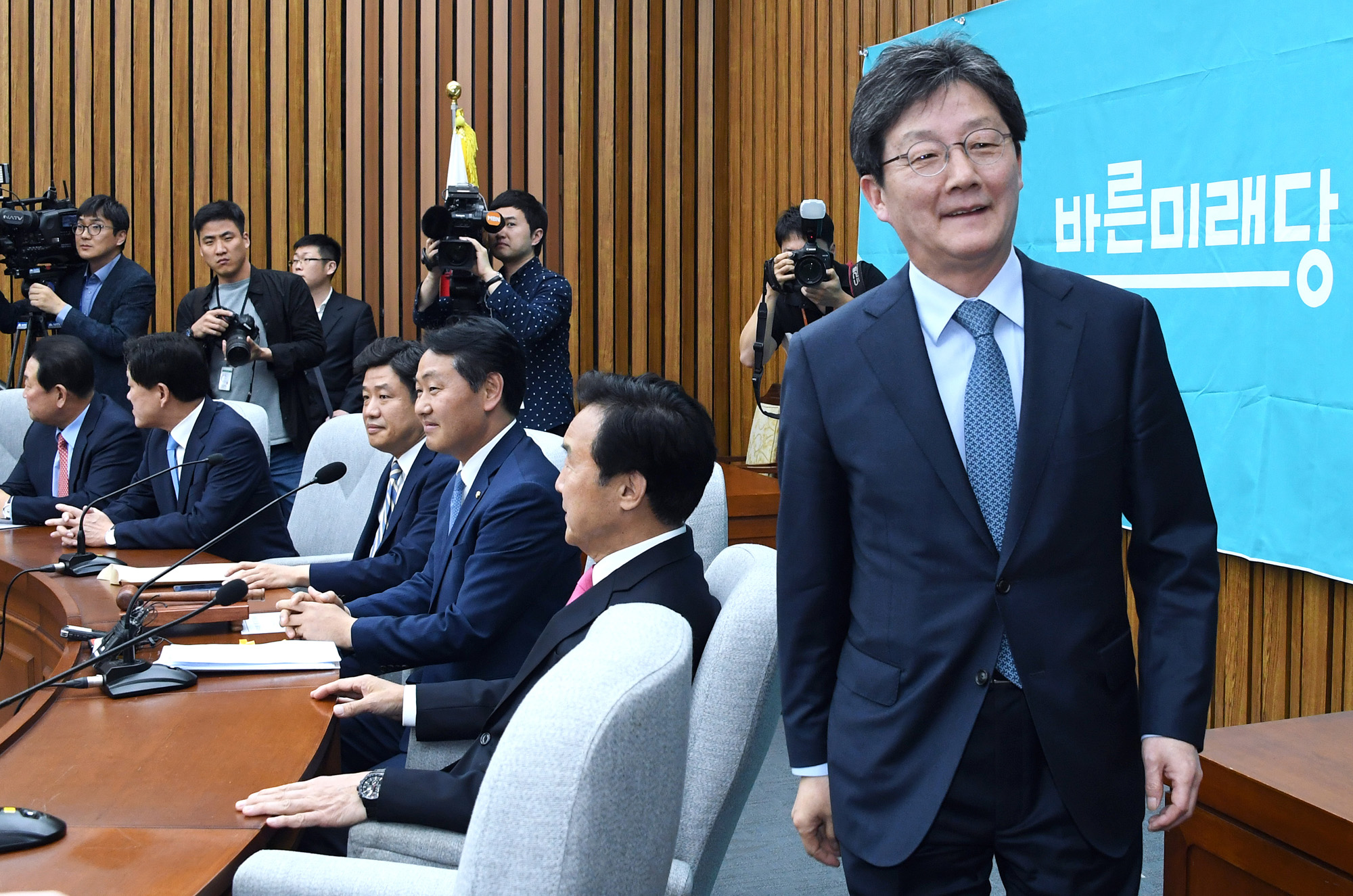 국회;정당;바른미래당;의원총회;의총;손학규;유승민