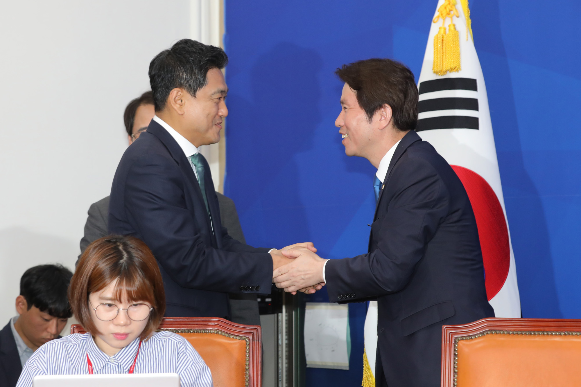 바른미래당;오신환원내대표;더불어민주당예방;이인영원내대표