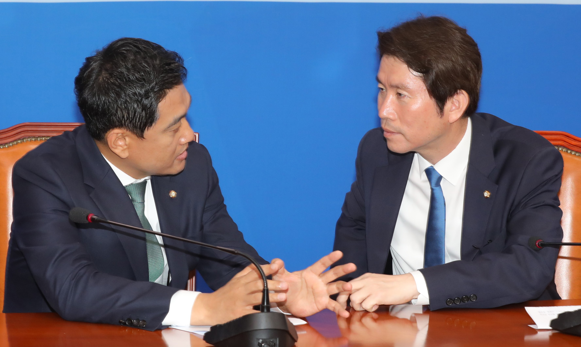 바른미래당;오신환원내대표;더불어민주당예방;이인영원내대표