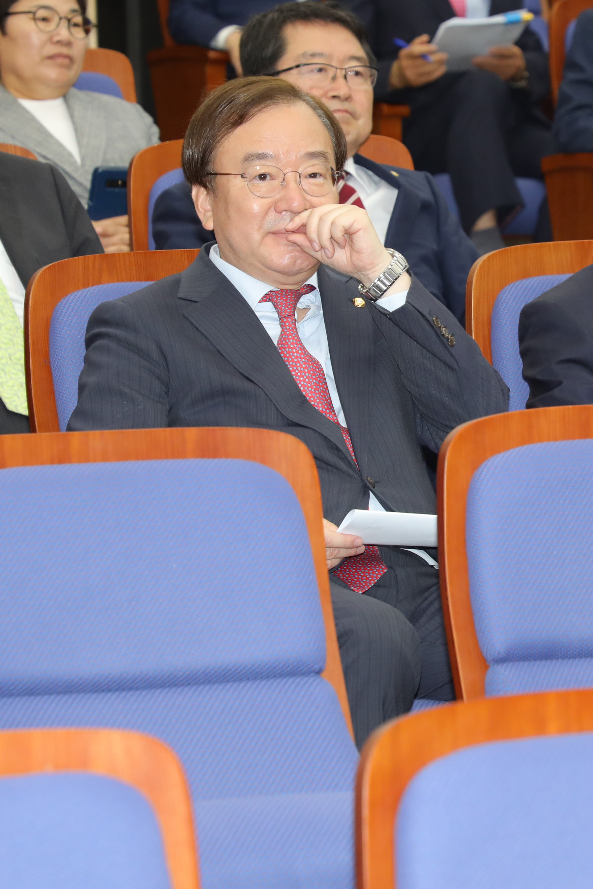 자유한국당의총;강효상의원;한미정상통화유출