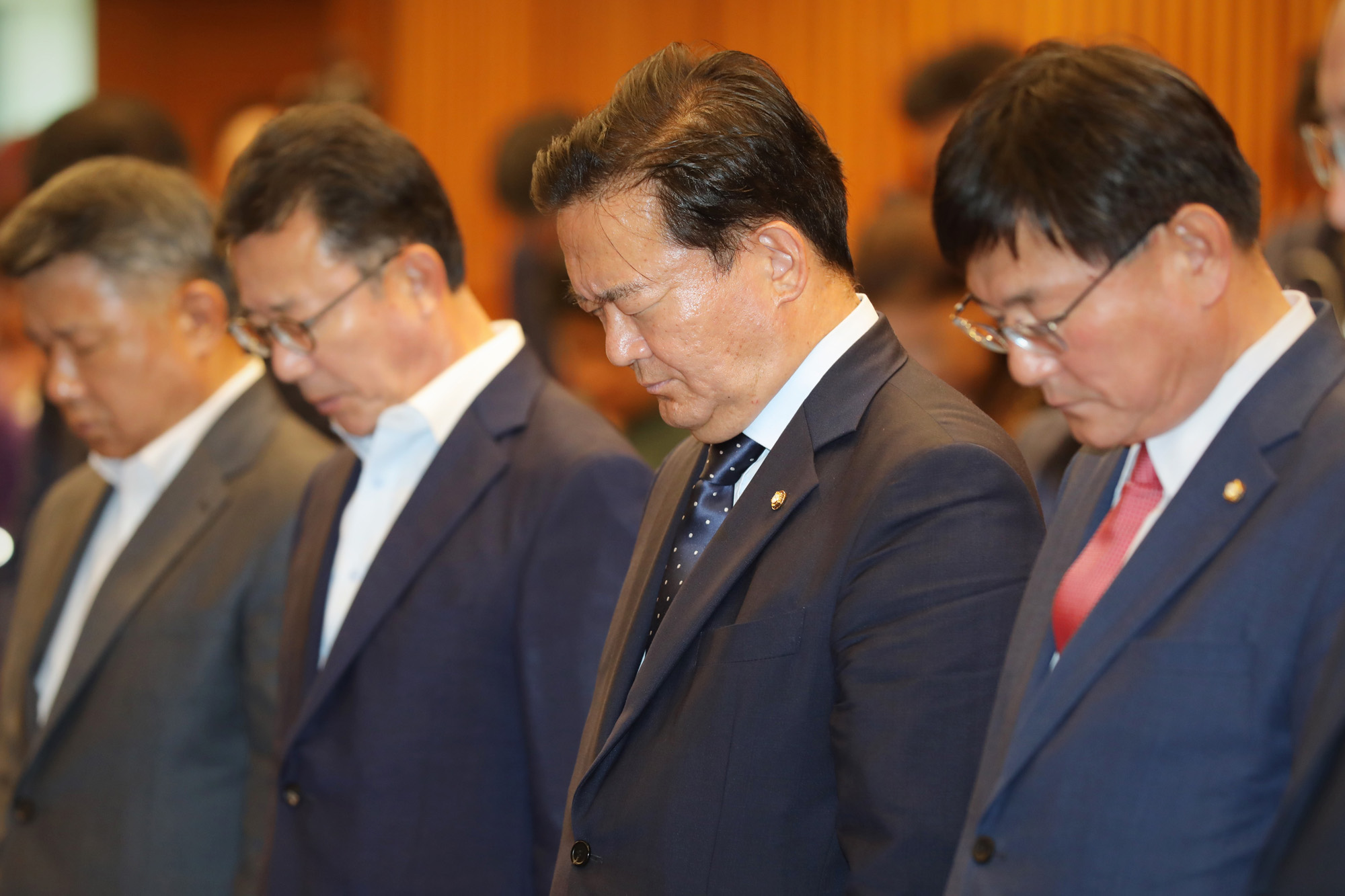 자유한국당;4대강보파괴저지대토론회;민경욱대변인;민경욱막말