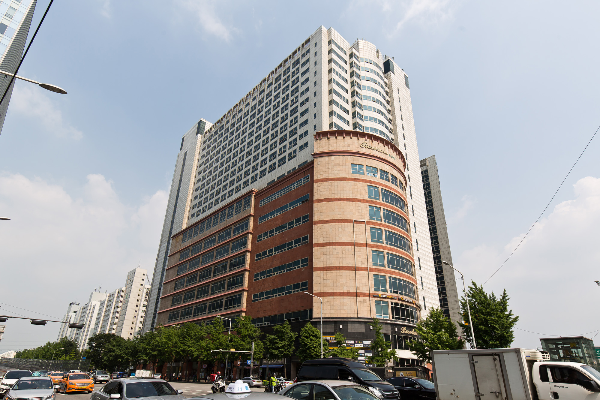 경제;기업;중견기업;식품제조회사;식품전문업체;이효율;풀무원