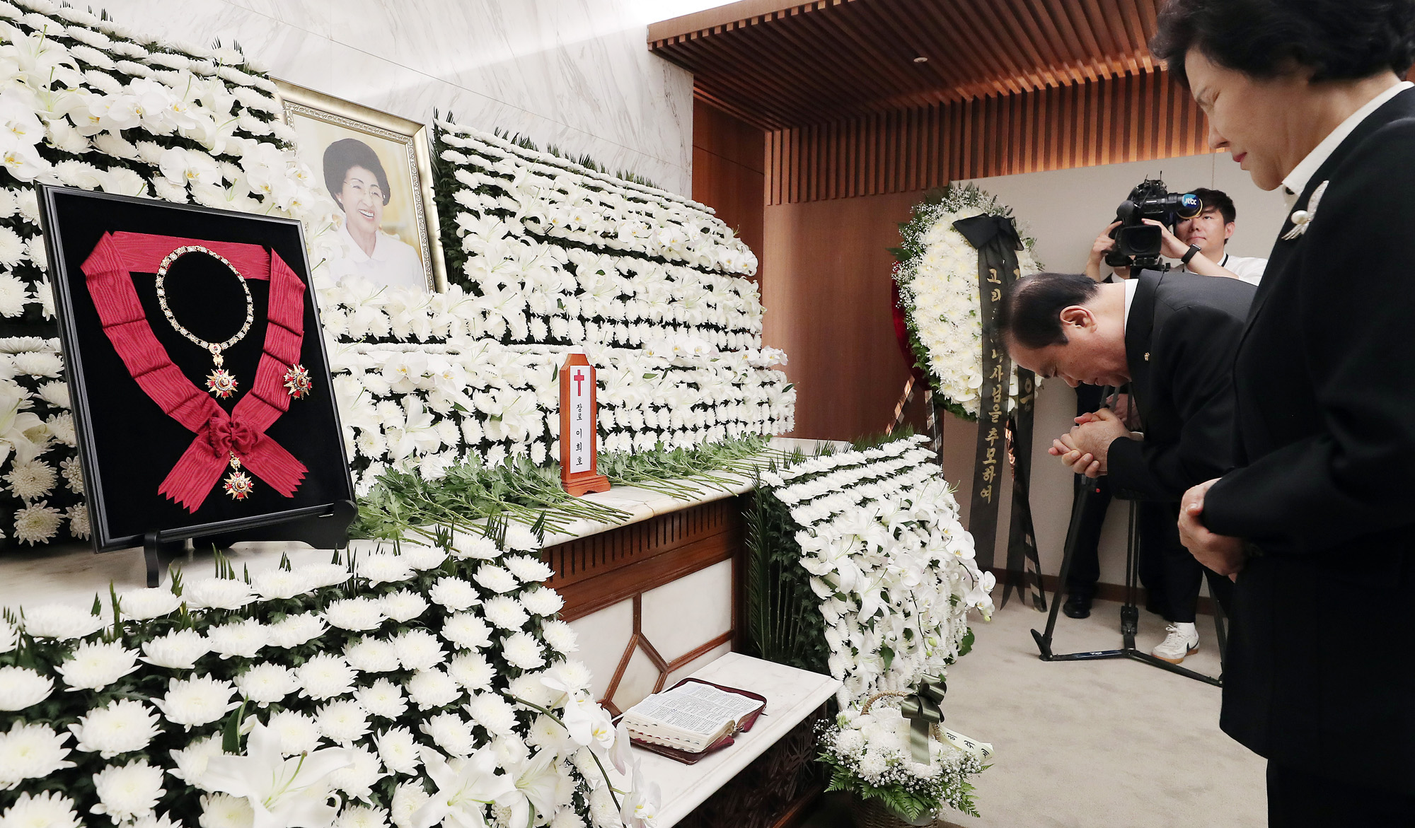 이희호