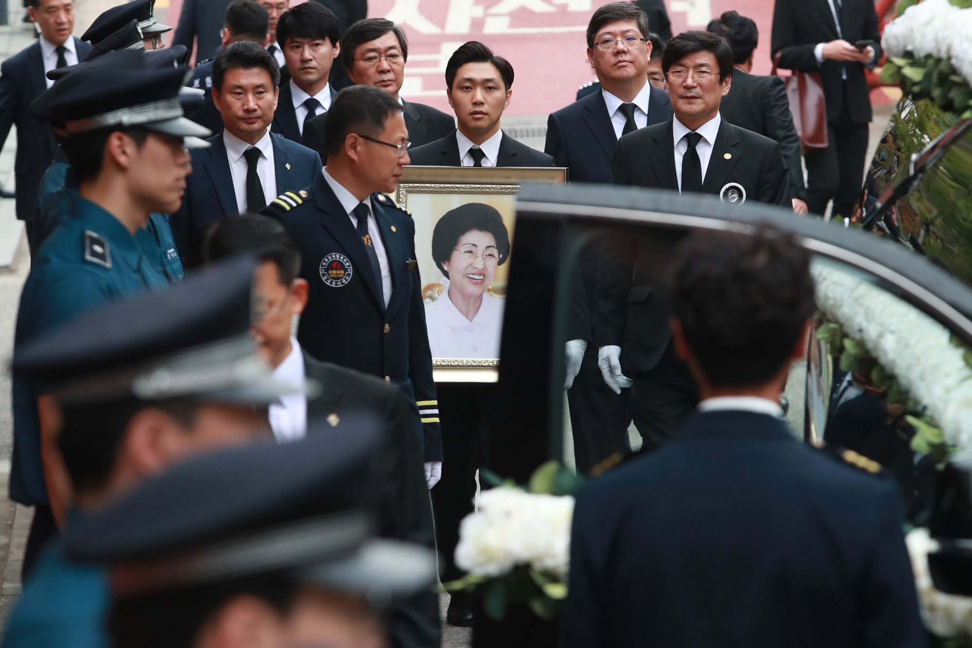 정치;전 대통령;영부인;이희호;발인;노재;사저;김대중도서관;동교동