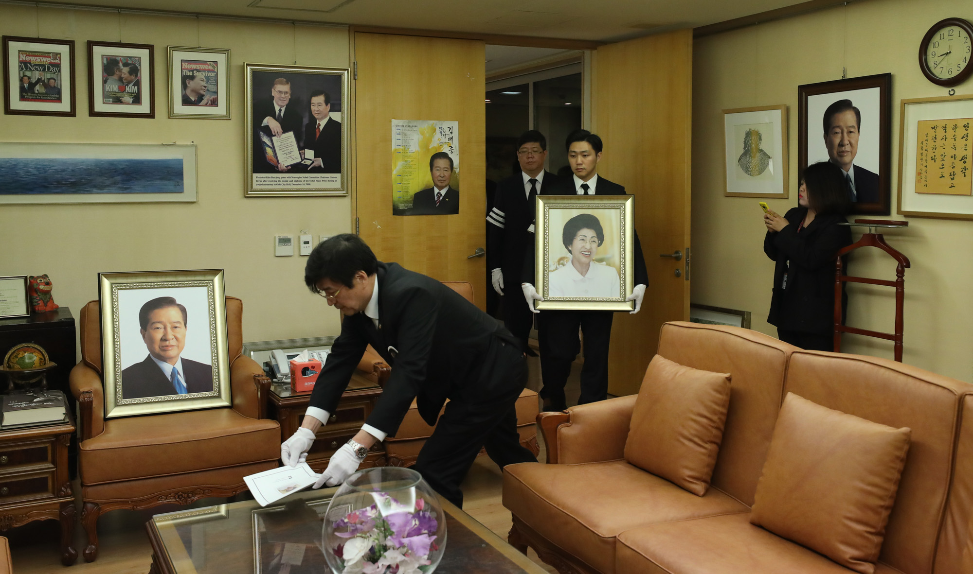 정치;전 대통령;영부인;이희호;발인;노재;사저;김대중도서관;동교동