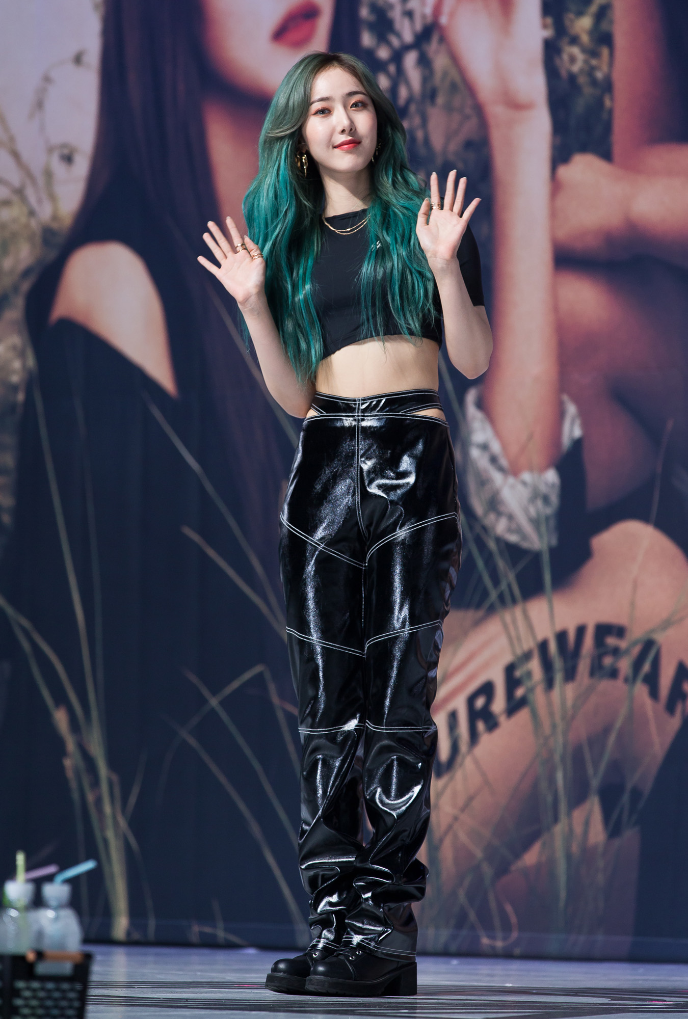 연예;가요;걸그룹;여자친구;여자친구쇼케이스;열대야